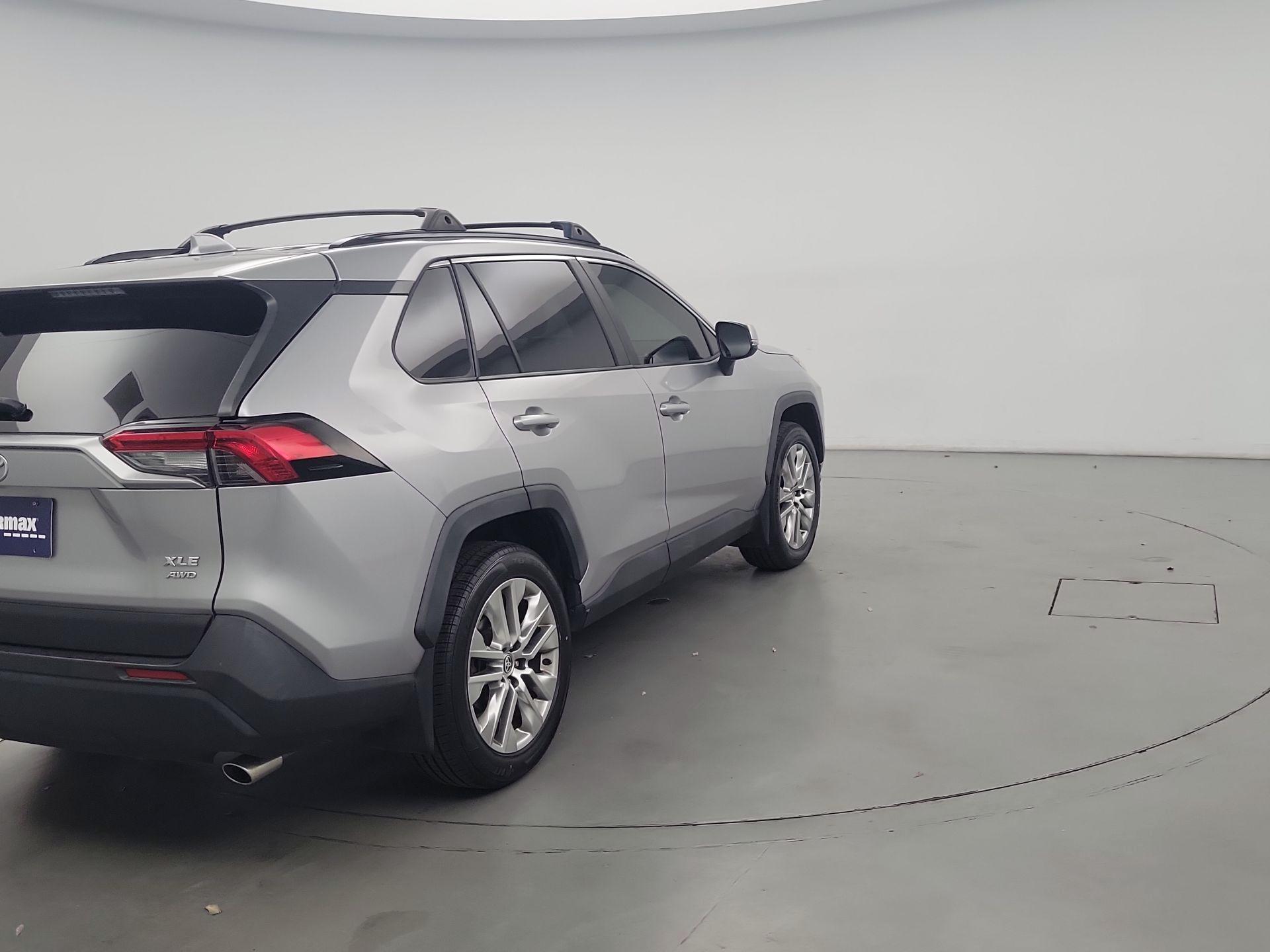 Thumbnail: 2020 Toyota RAV4 - 5