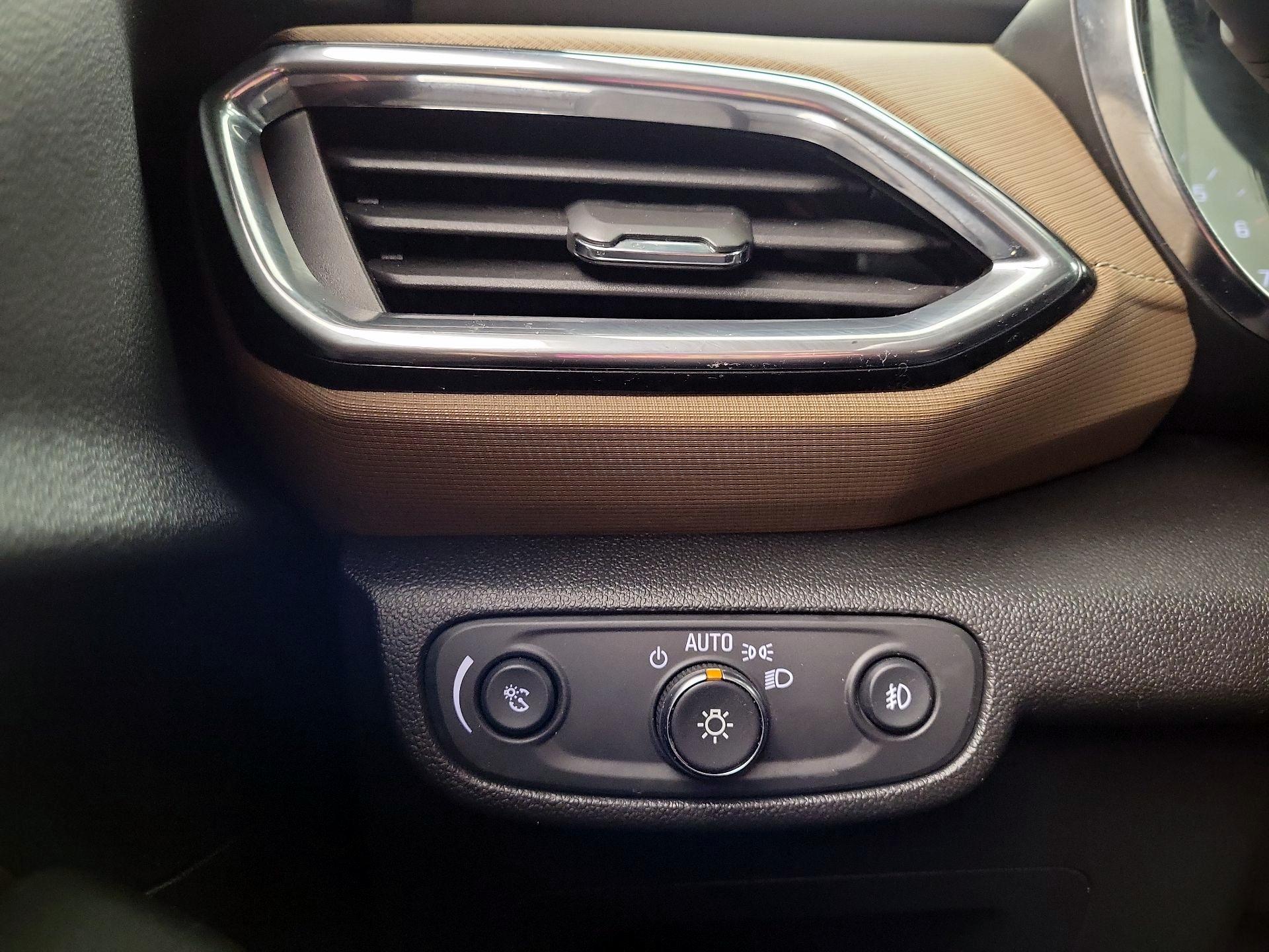 Thumbnail: 2022 Chevrolet TrailBlazer - 13