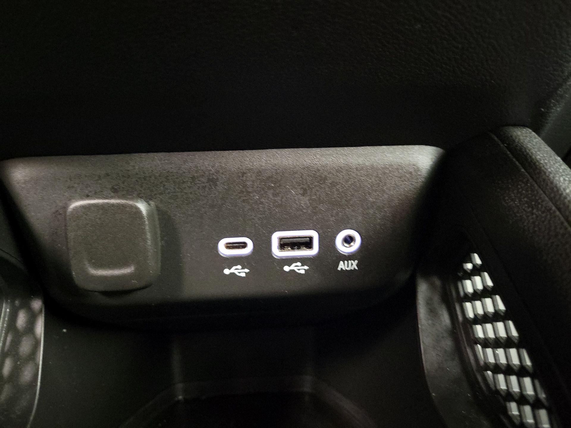 Thumbnail: 2022 Chevrolet TrailBlazer - 18