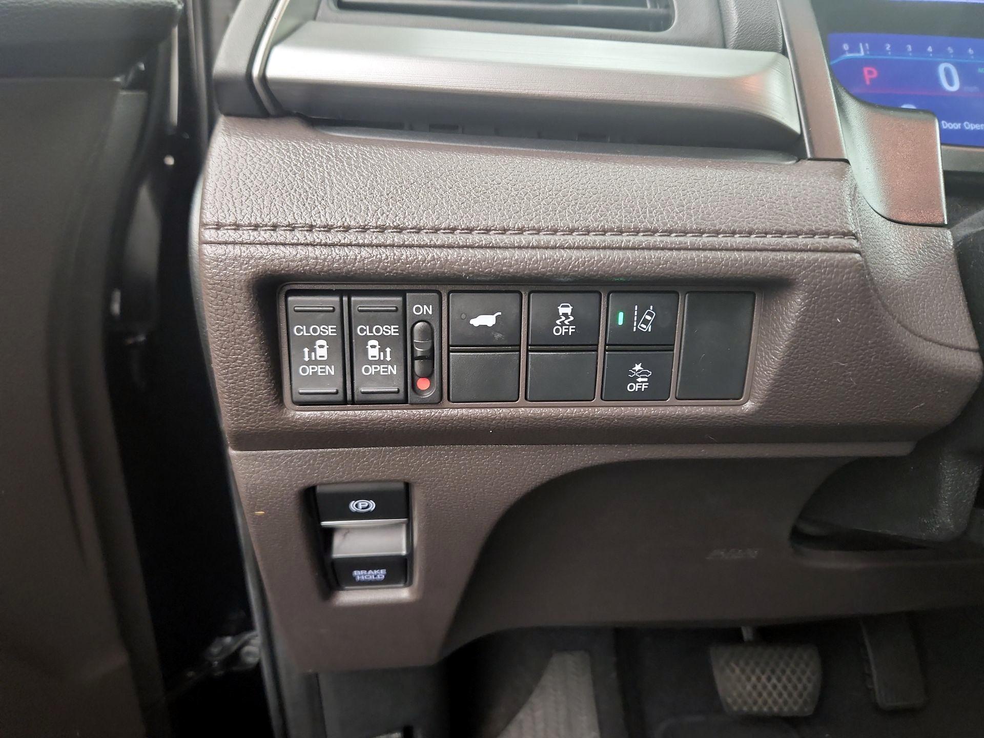 Thumbnail: 2020 Honda Odyssey - 11