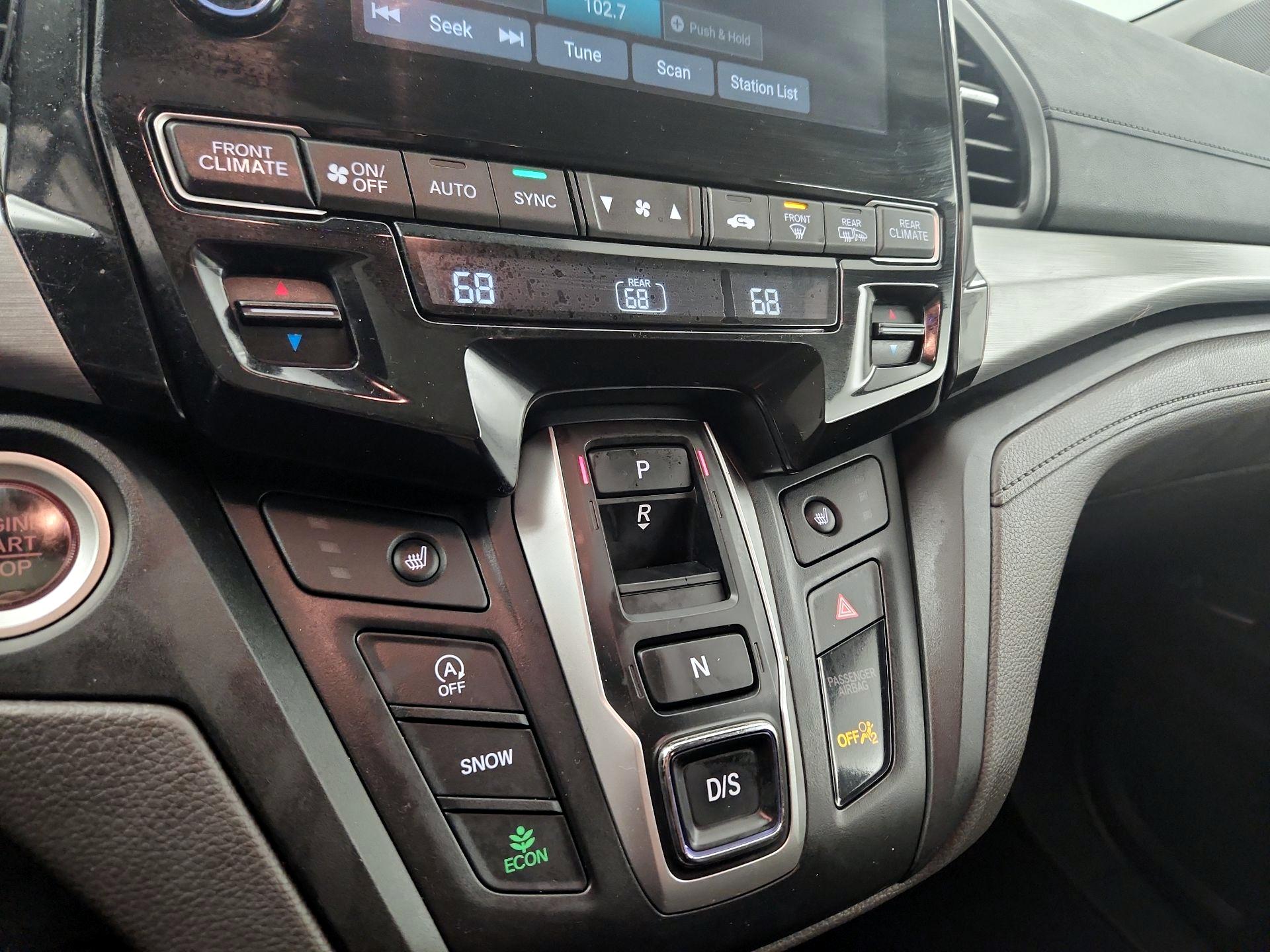 Thumbnail: 2020 Honda Odyssey - 14