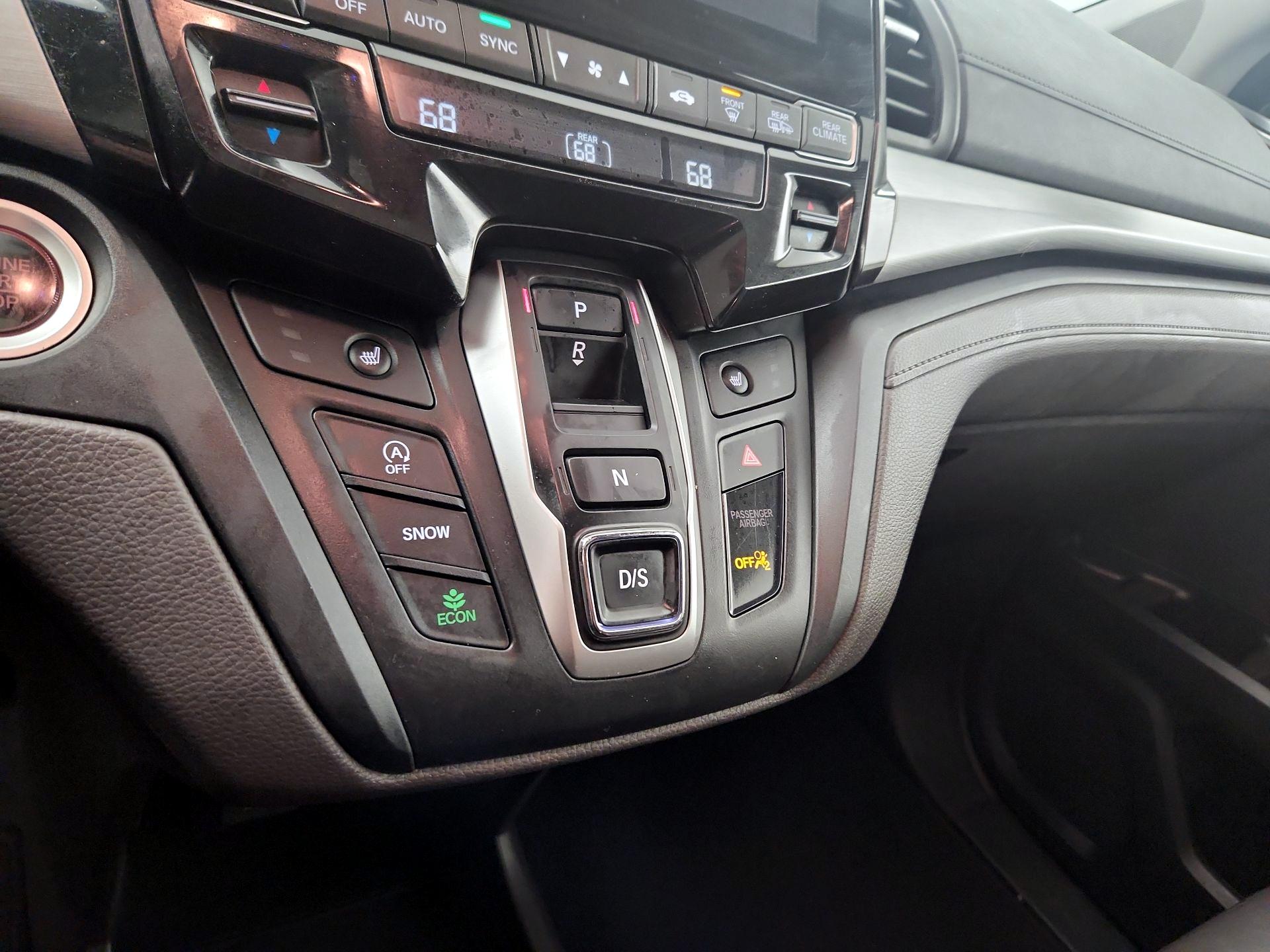 Thumbnail: 2020 Honda Odyssey - 15