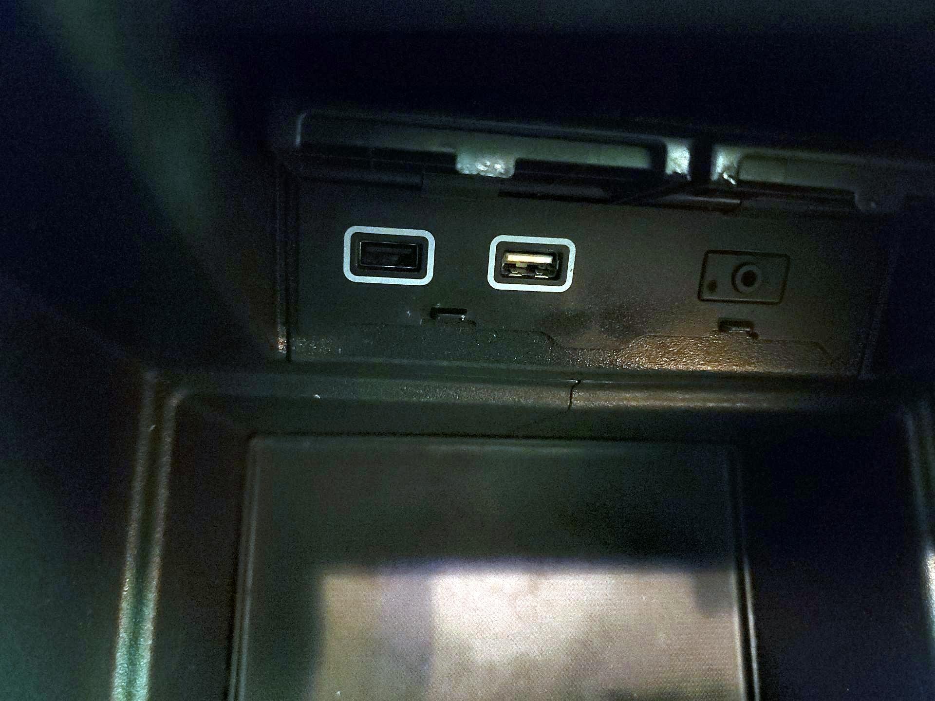 Thumbnail: 2020 Honda Odyssey - 16