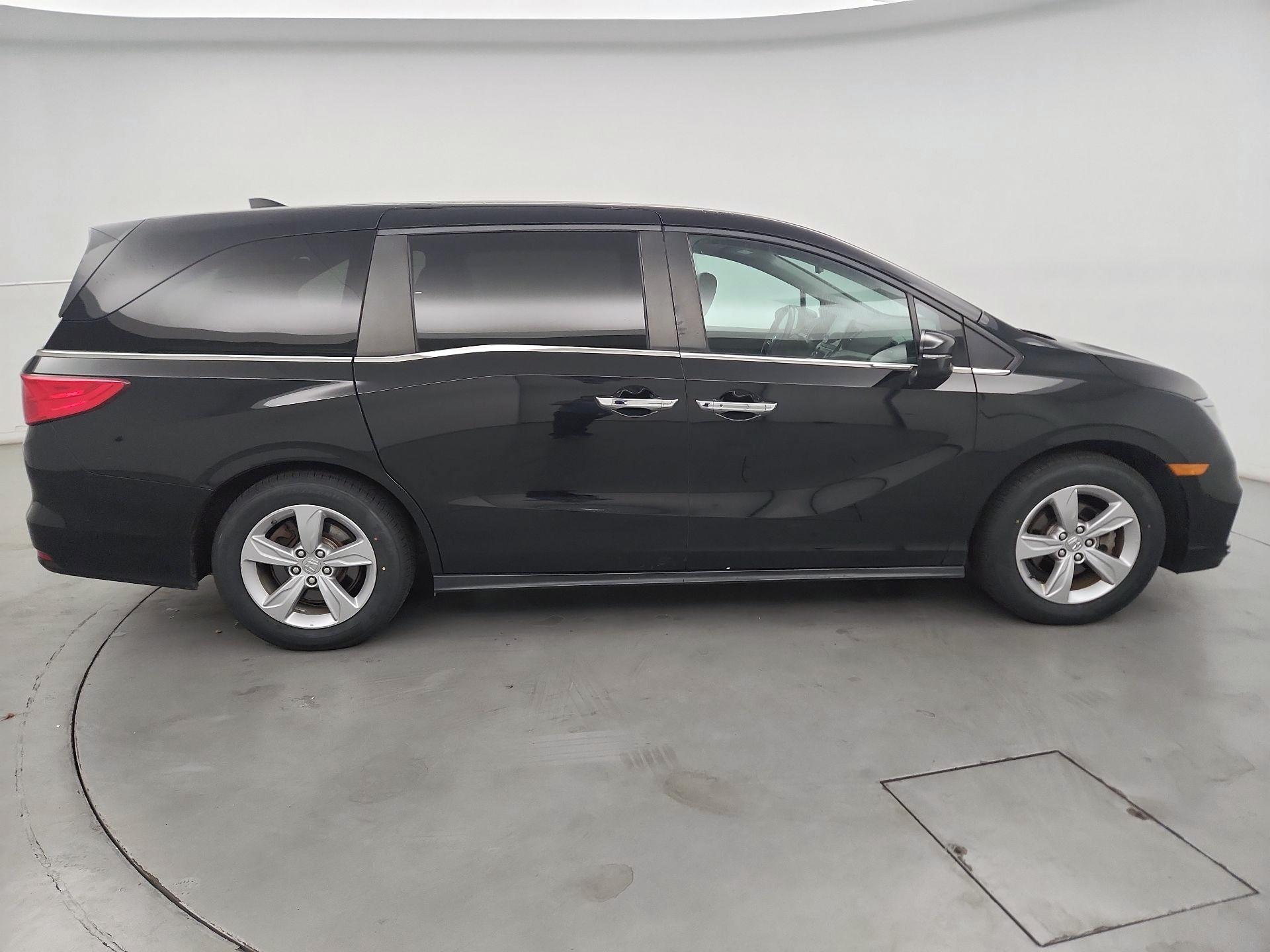 Thumbnail: 2020 Honda Odyssey - 4