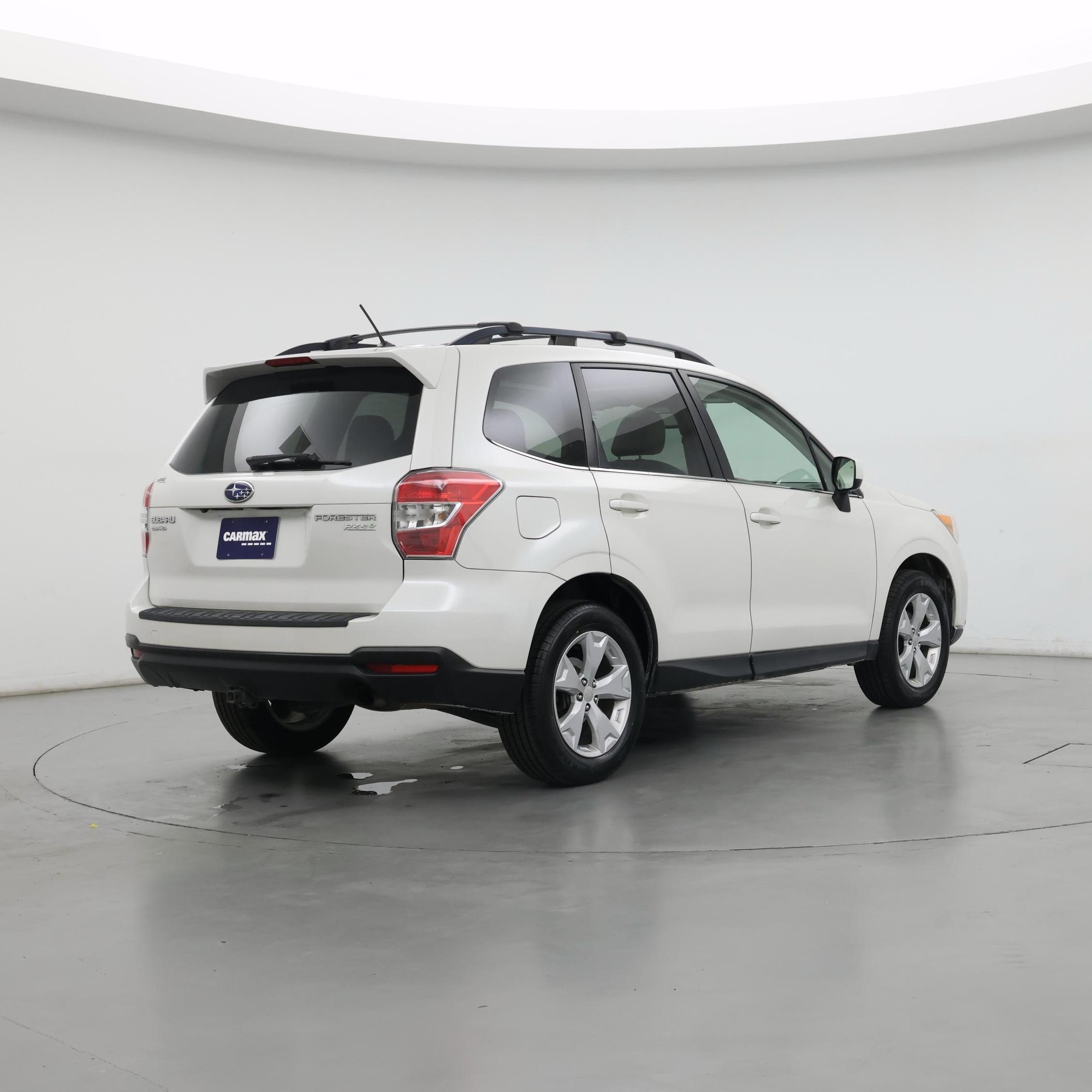 Thumbnail: 2015 Subaru Forester - 8