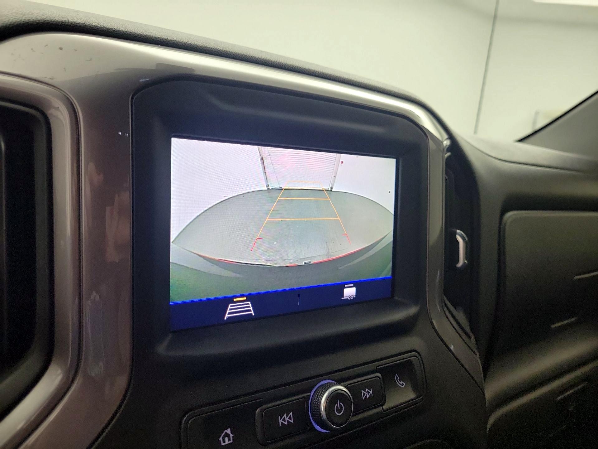 Thumbnail: 2021 Chevrolet Silverado 1500 - 12