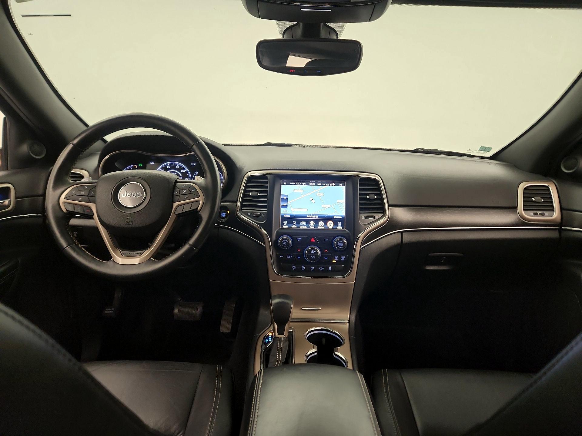 Thumbnail: 2017 Jeep Grand Cherokee - 8