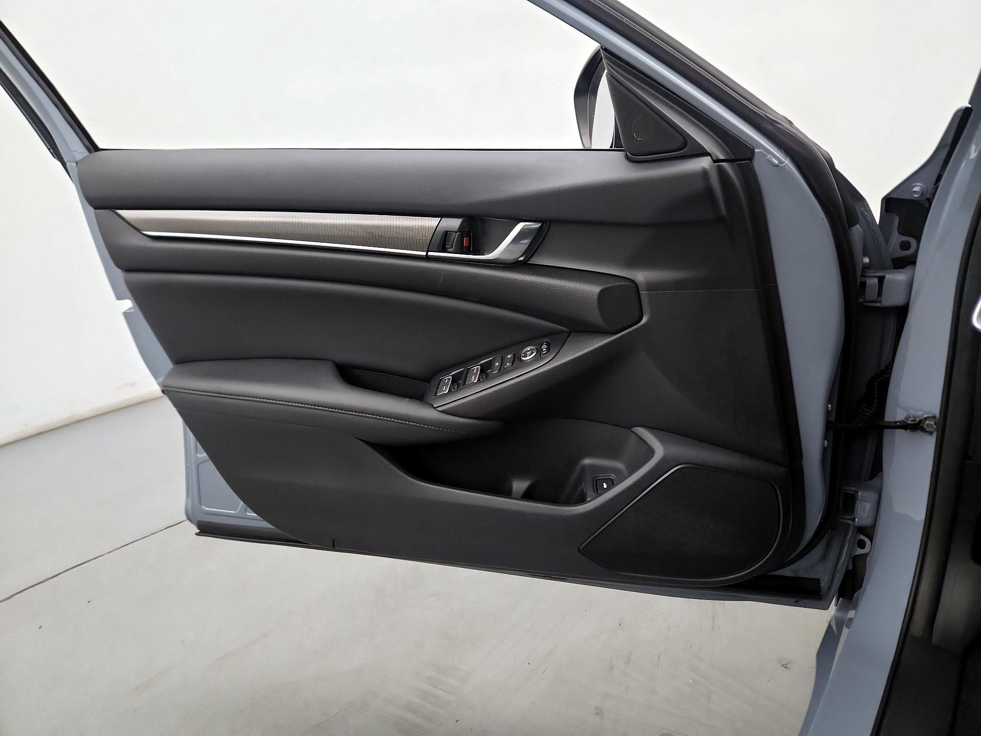 Thumbnail: 2021 Honda Accord - 12