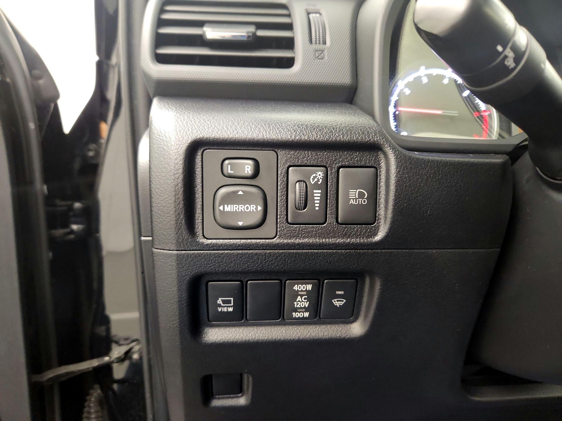 Thumbnail: 2023 Toyota 4Runner - 11