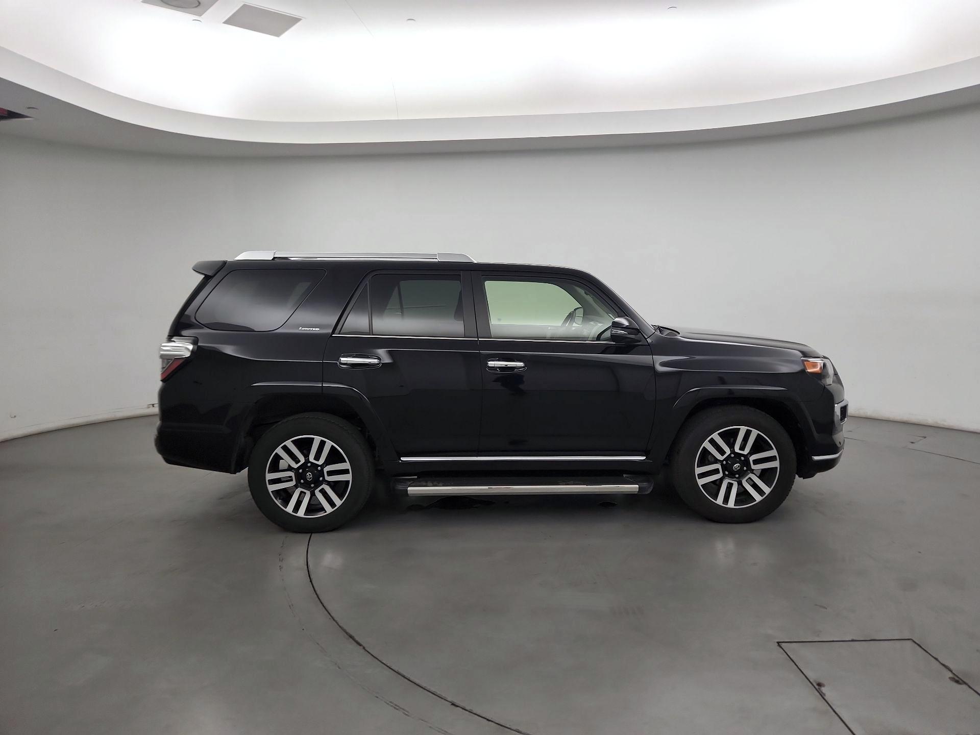 Thumbnail: 2023 Toyota 4Runner - 4