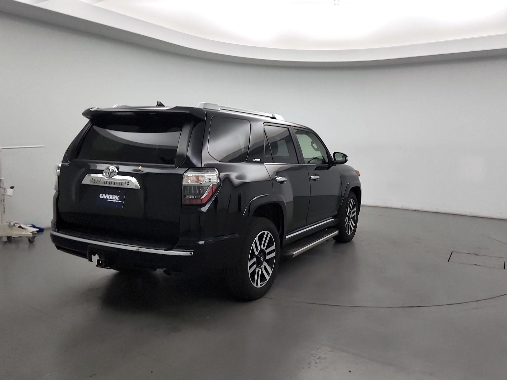 Thumbnail: 2023 Toyota 4Runner - 5