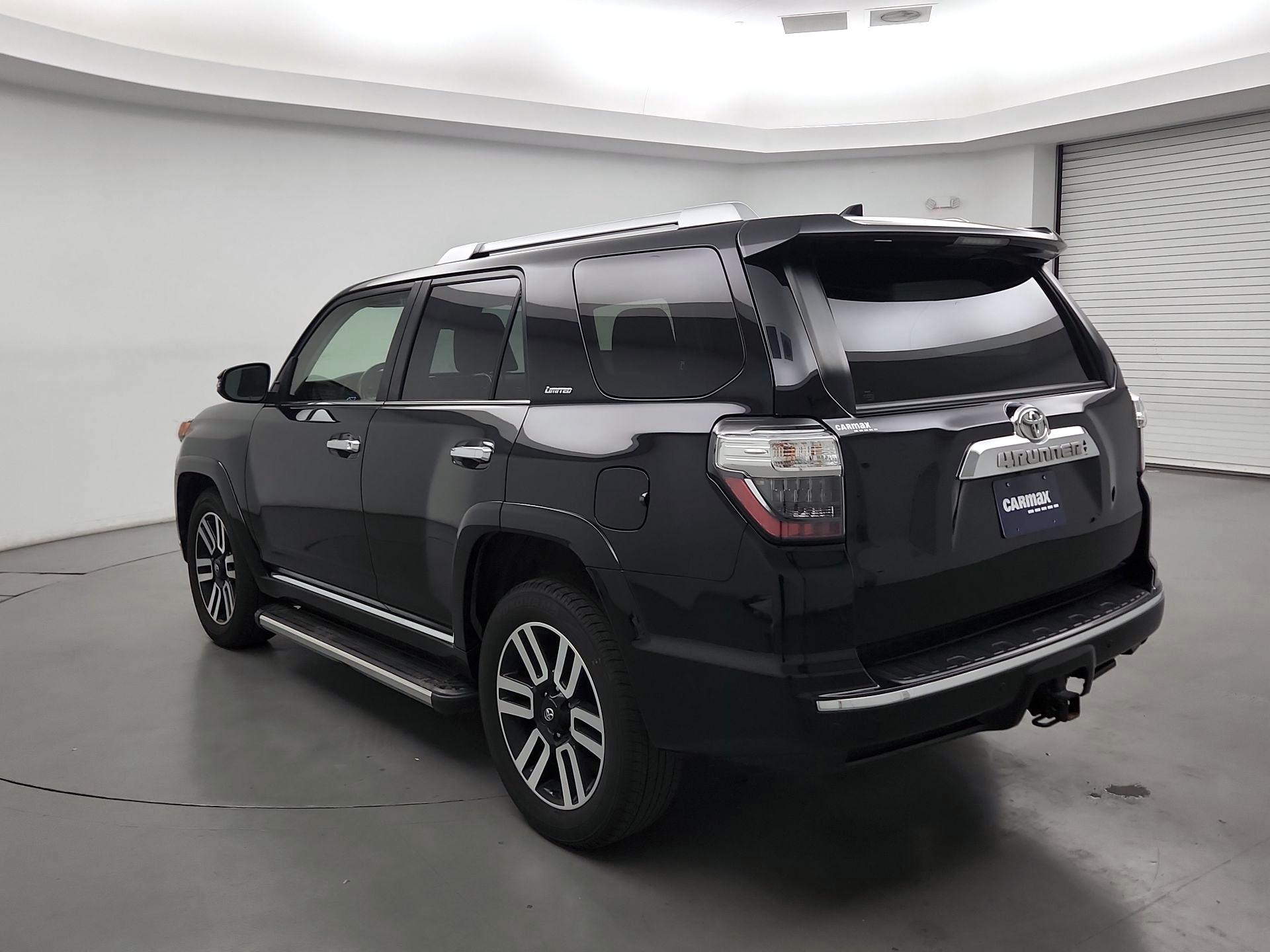 Thumbnail: 2023 Toyota 4Runner - 7