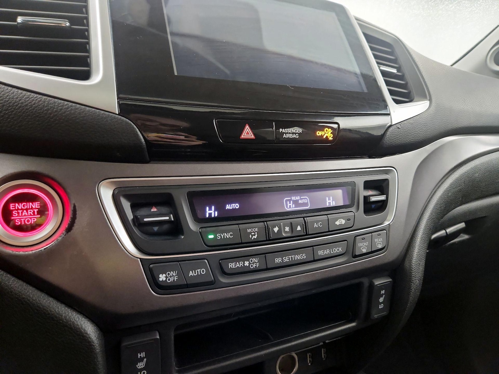 2016 Honda Pilot EX-L - Photo 15