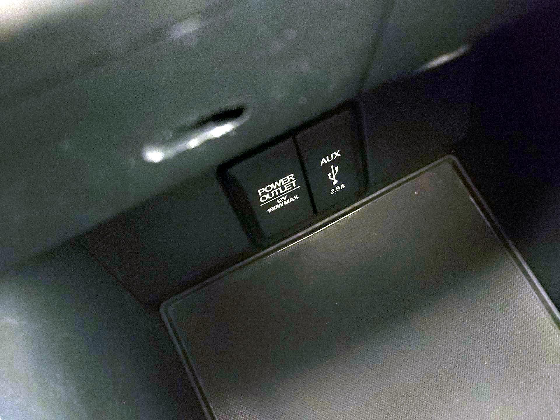 Thumbnail: 2016 Honda Pilot - 16