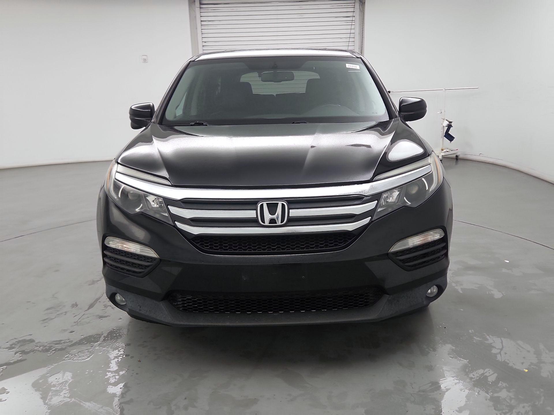 Thumbnail: 2016 Honda Pilot - 2