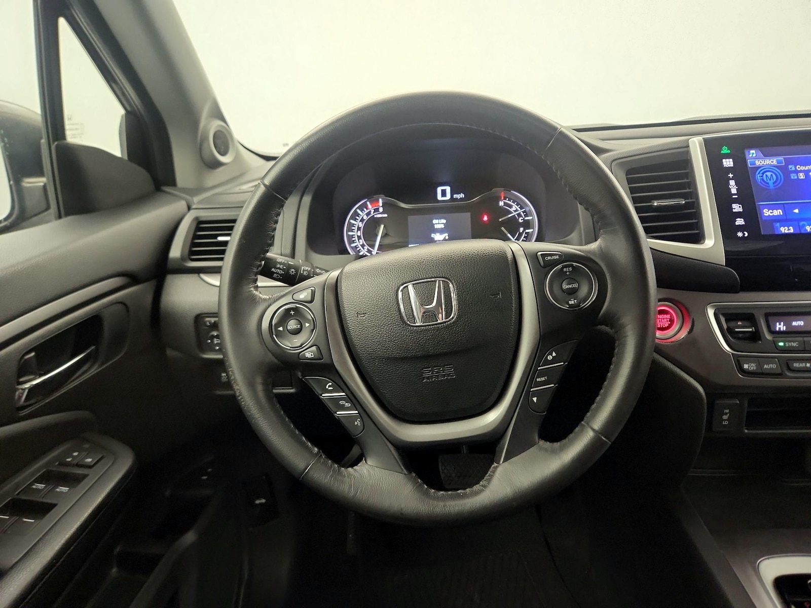 2016 Honda Pilot EX-L - Photo 9