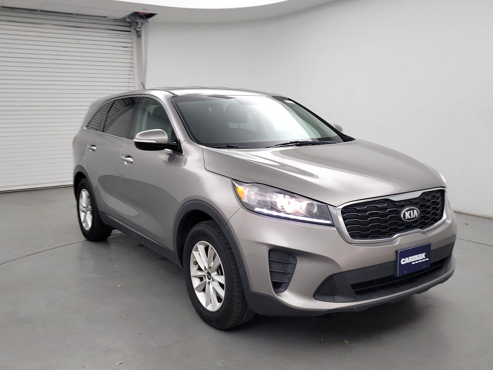 Thumbnail: 2019 Kia Sorento - 1