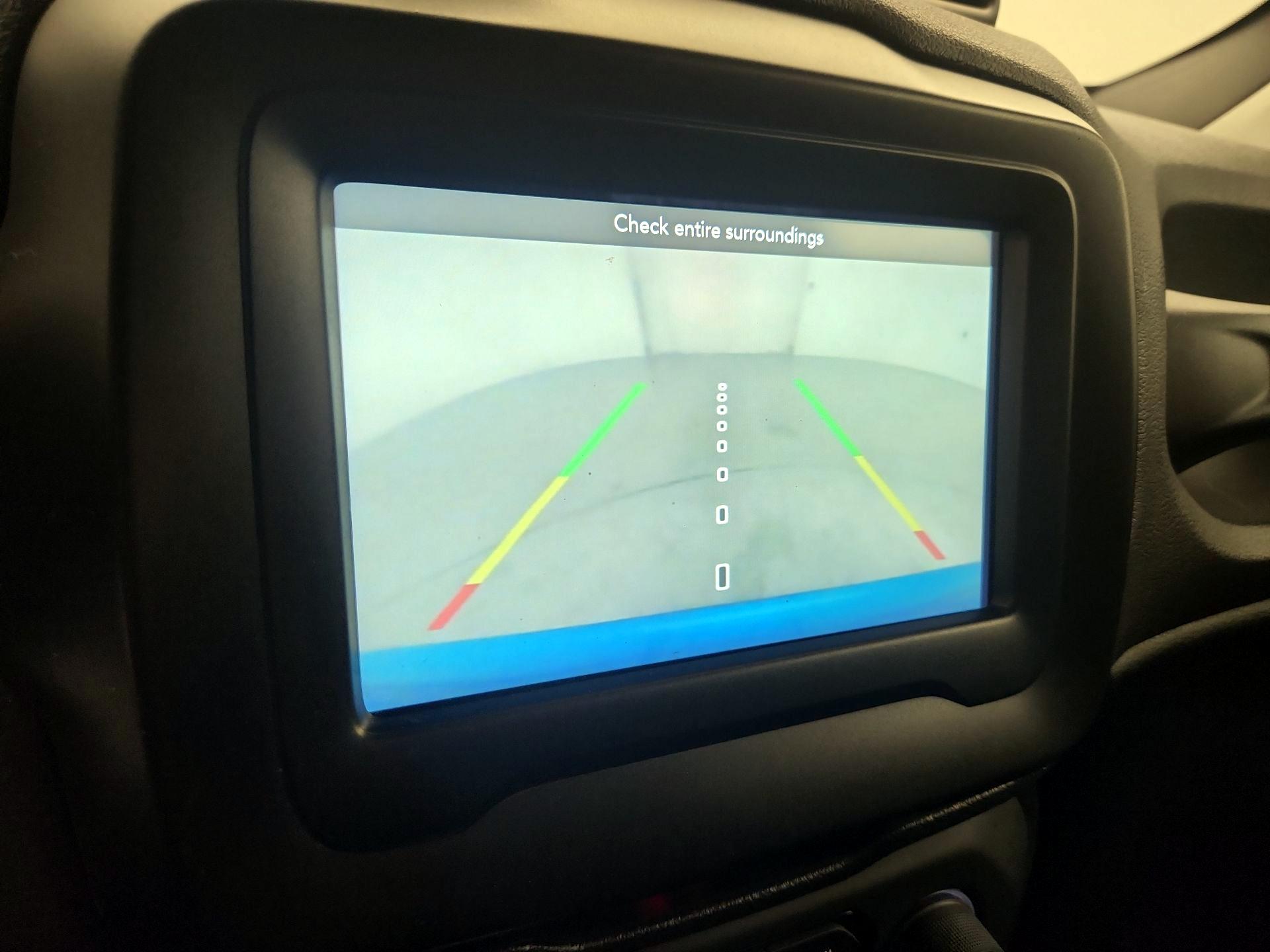 Thumbnail: 2021 Jeep Renegade - 12