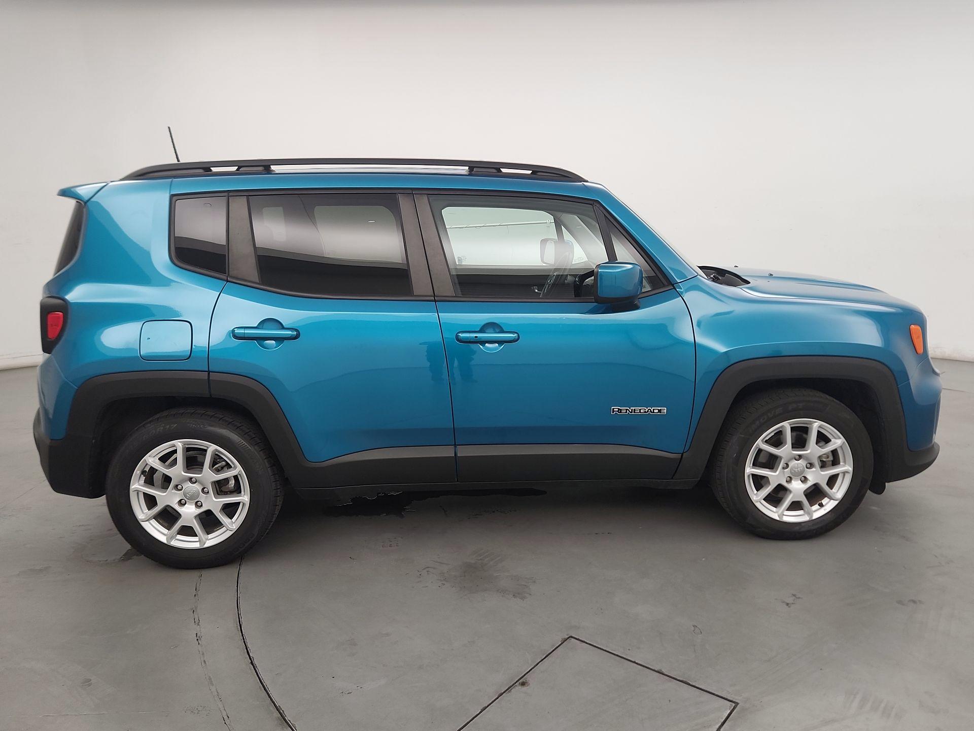 Thumbnail: 2021 Jeep Renegade - 4