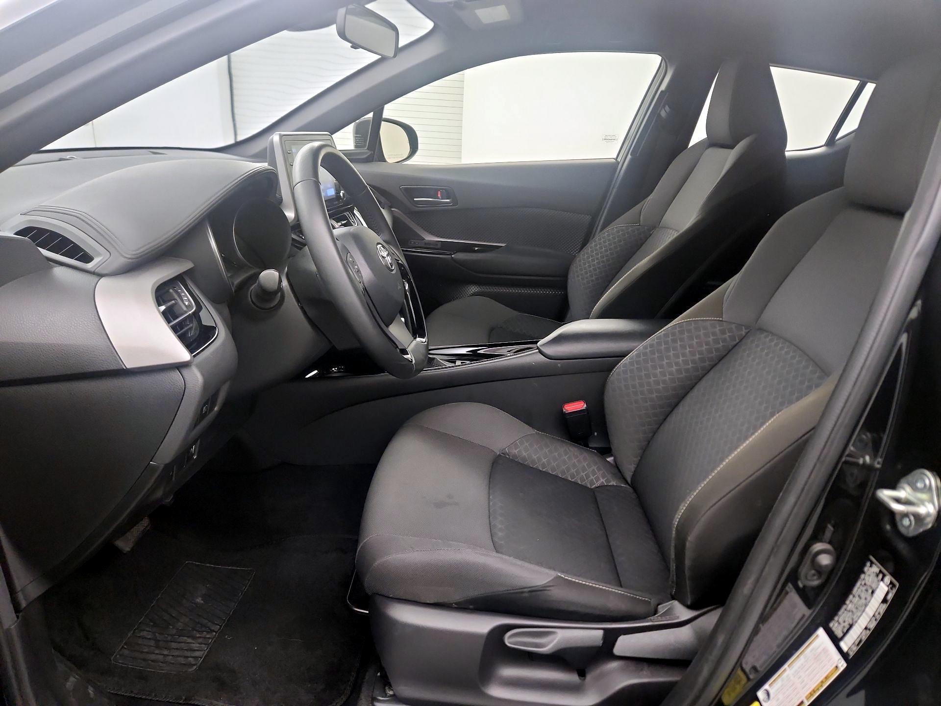 Thumbnail: 2021 Toyota C-HR - 9