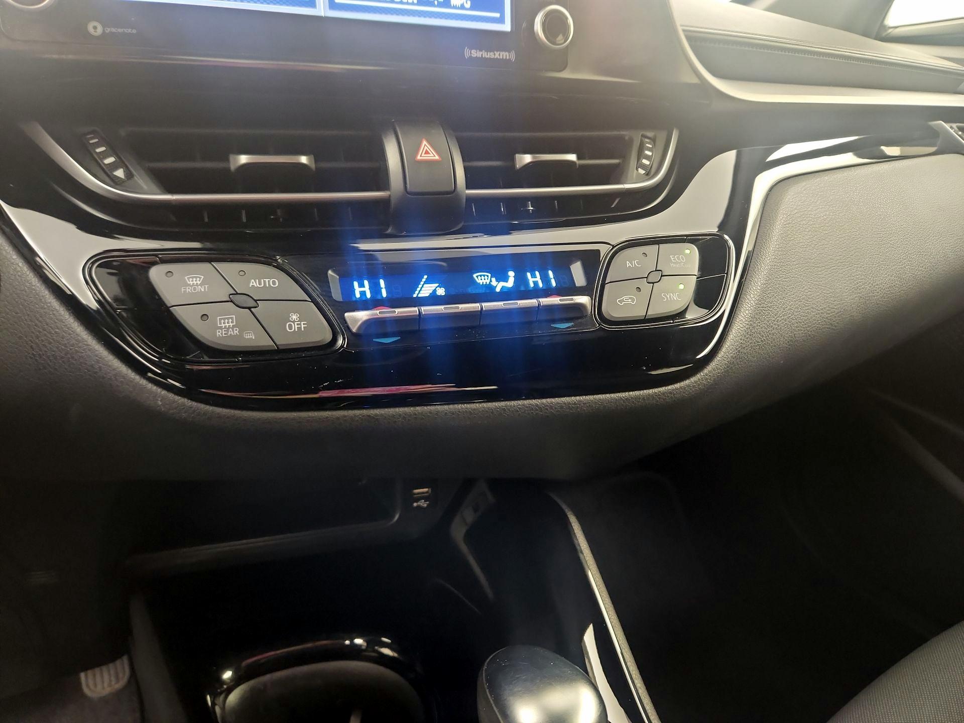 Thumbnail: 2021 Toyota C-HR - 14