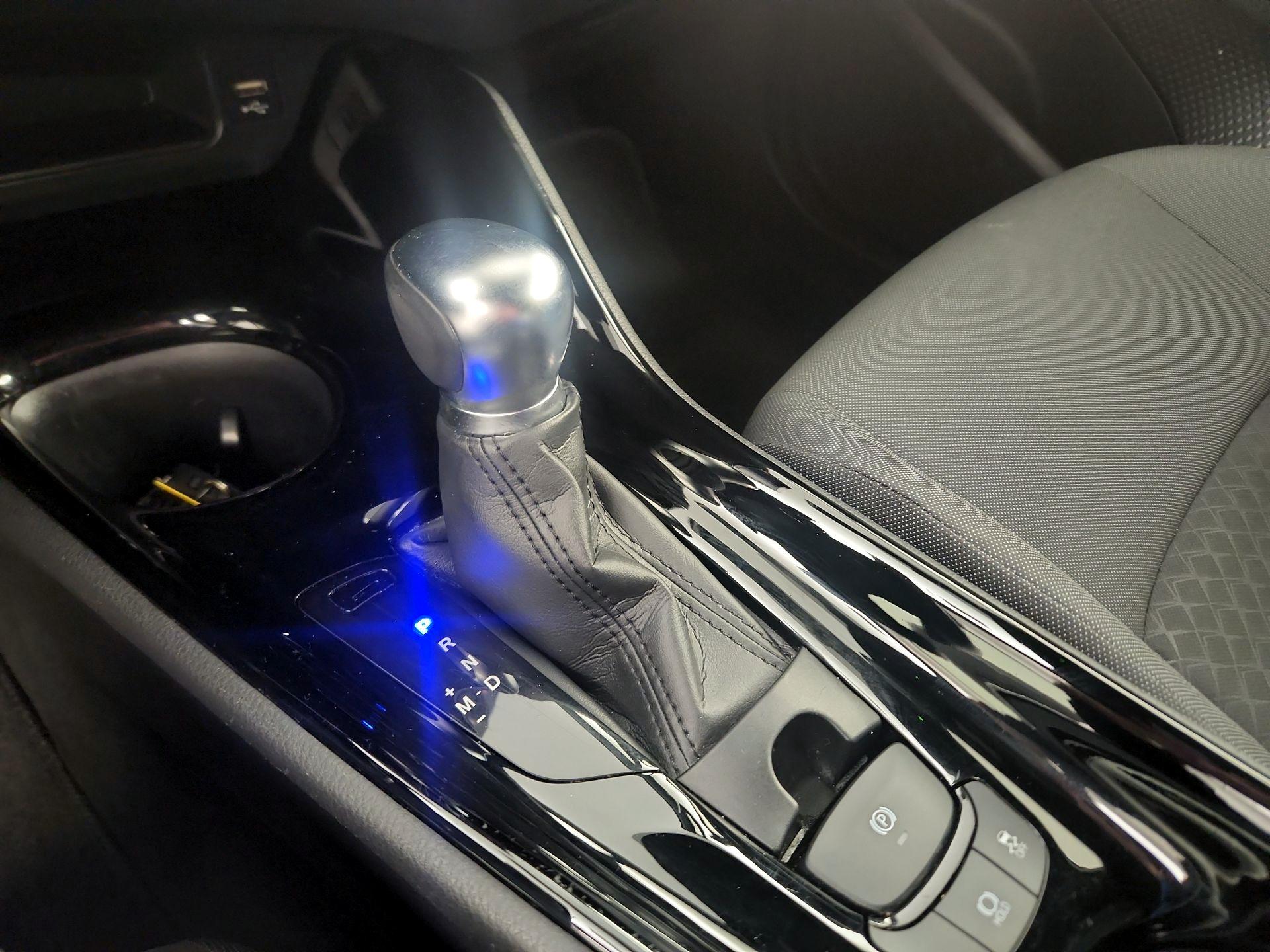 Thumbnail: 2021 Toyota C-HR - 15