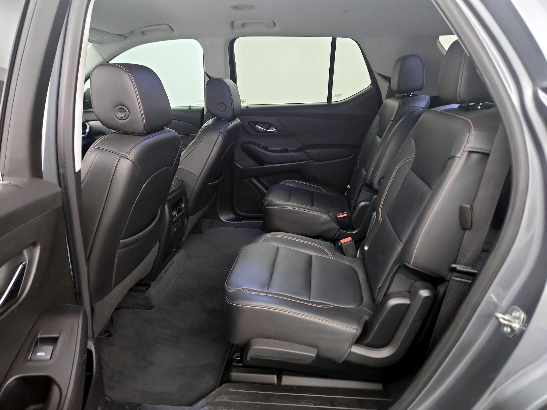 Thumbnail: 2020 Chevrolet Traverse - 18