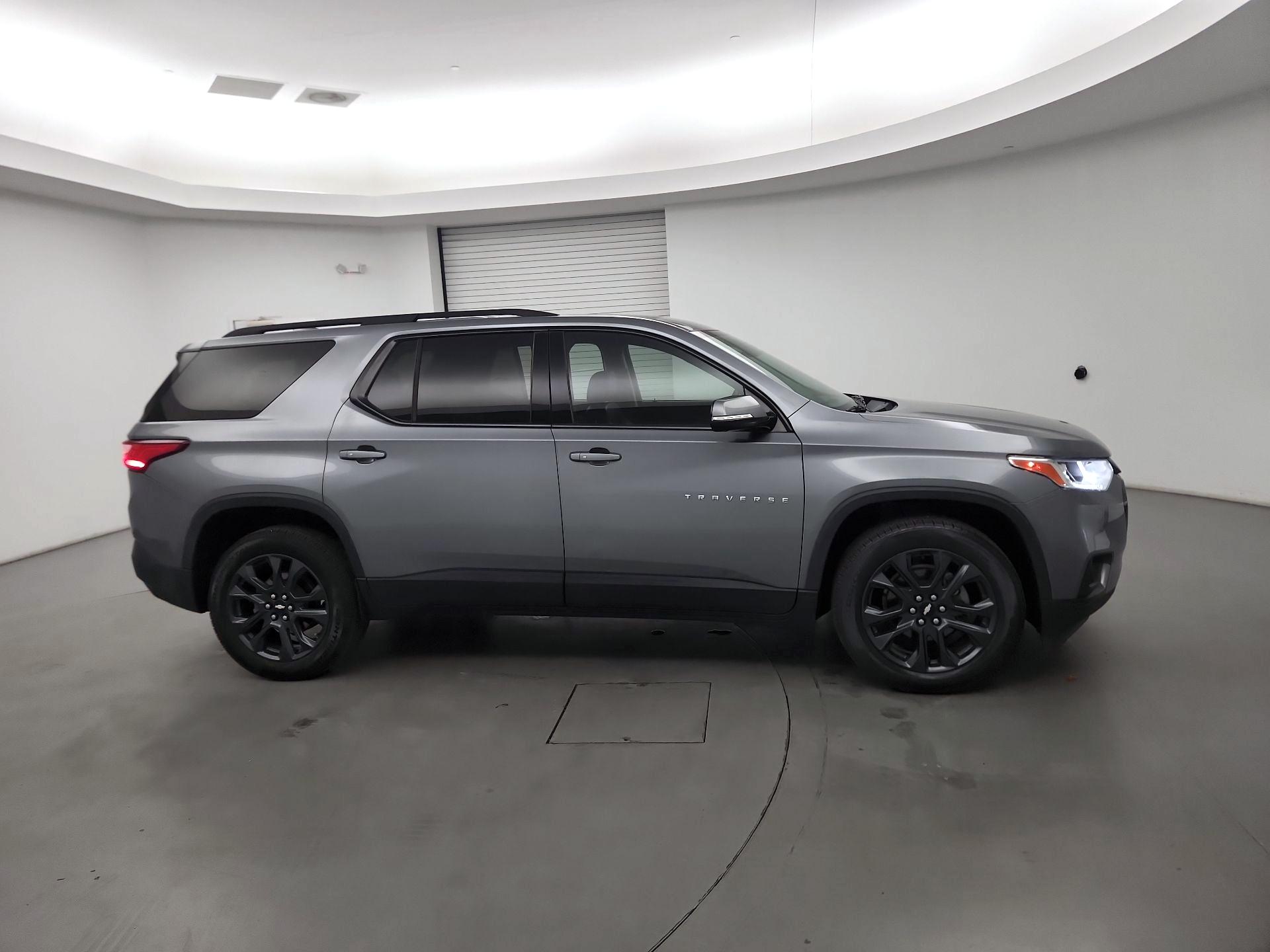 Thumbnail: 2020 Chevrolet Traverse - 4