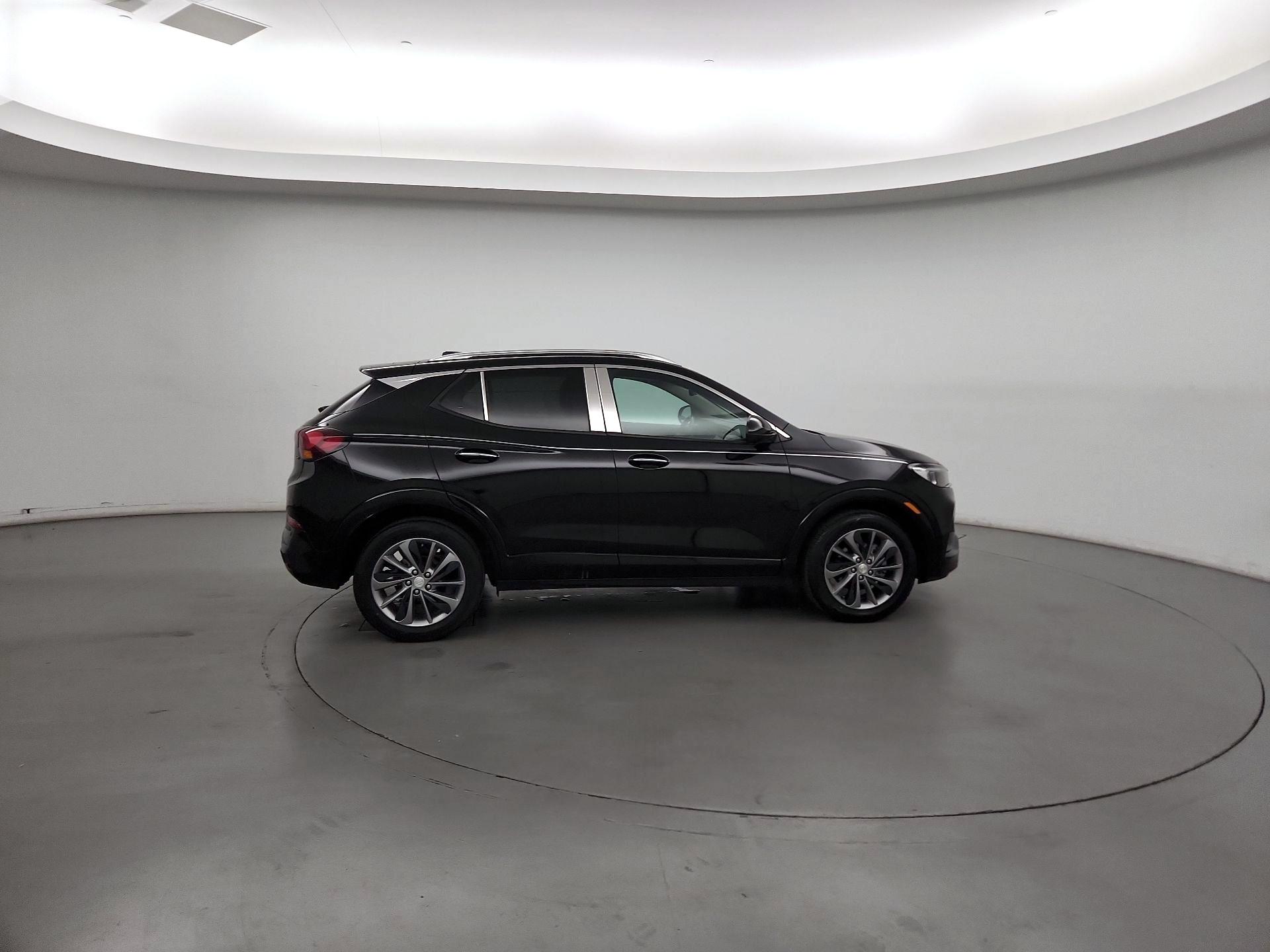 Thumbnail: 2022 Buick Encore GX - 4