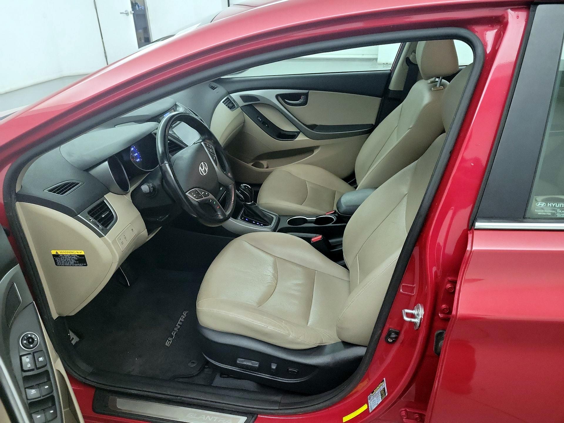 Thumbnail: 2015 Hyundai Elantra - 9