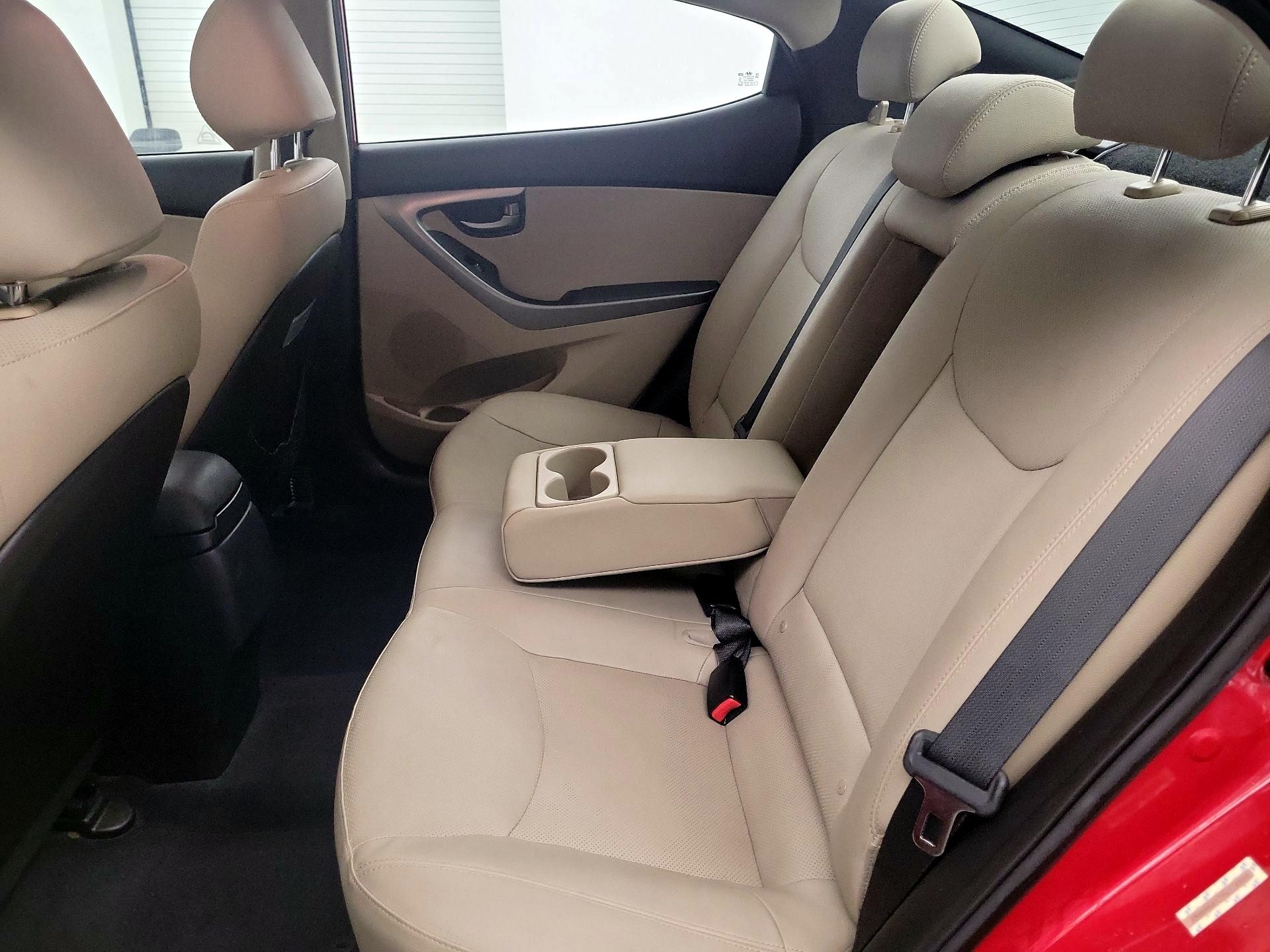 Thumbnail: 2015 Hyundai Elantra - 19