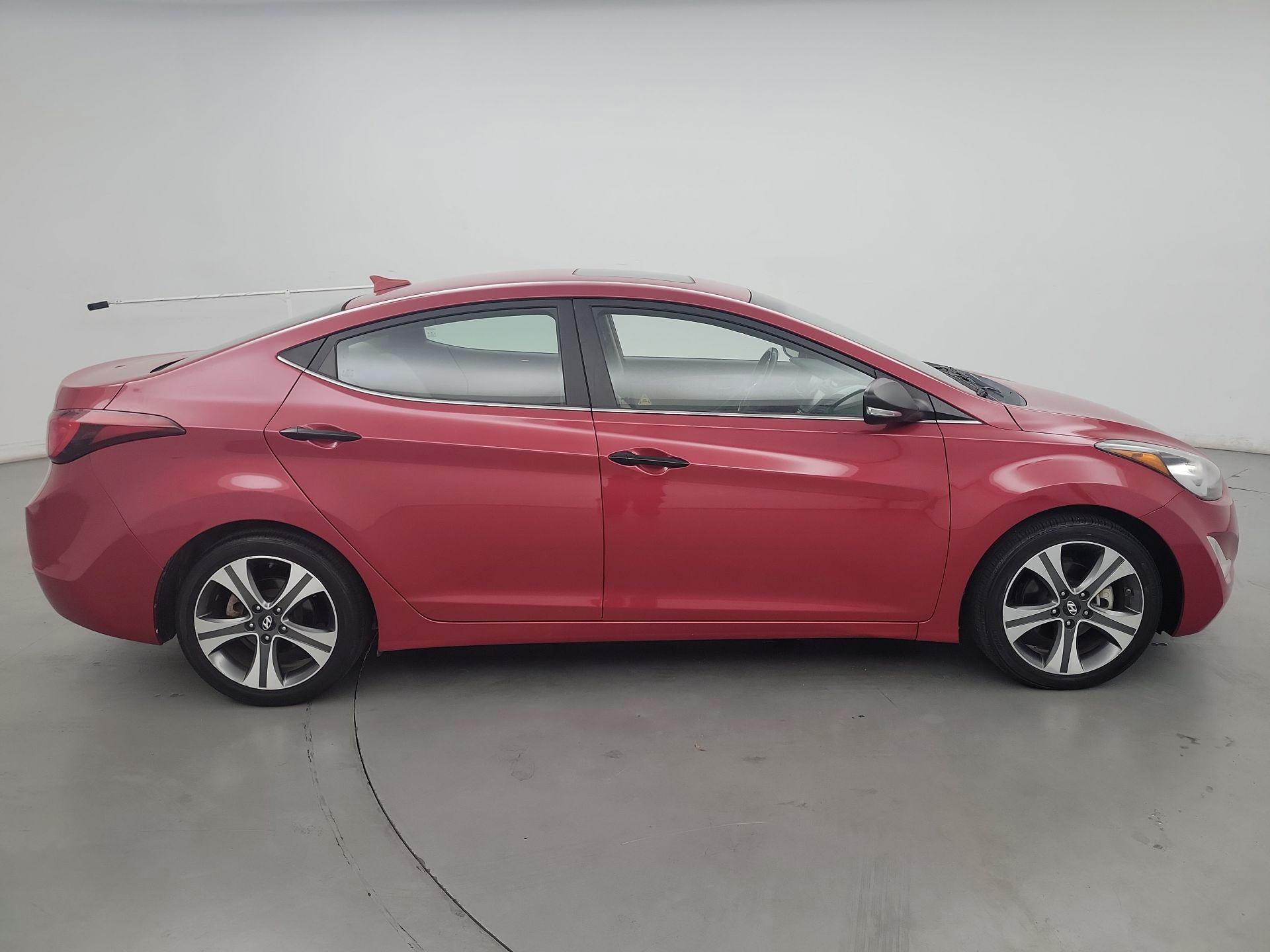 Thumbnail: 2015 Hyundai Elantra - 4