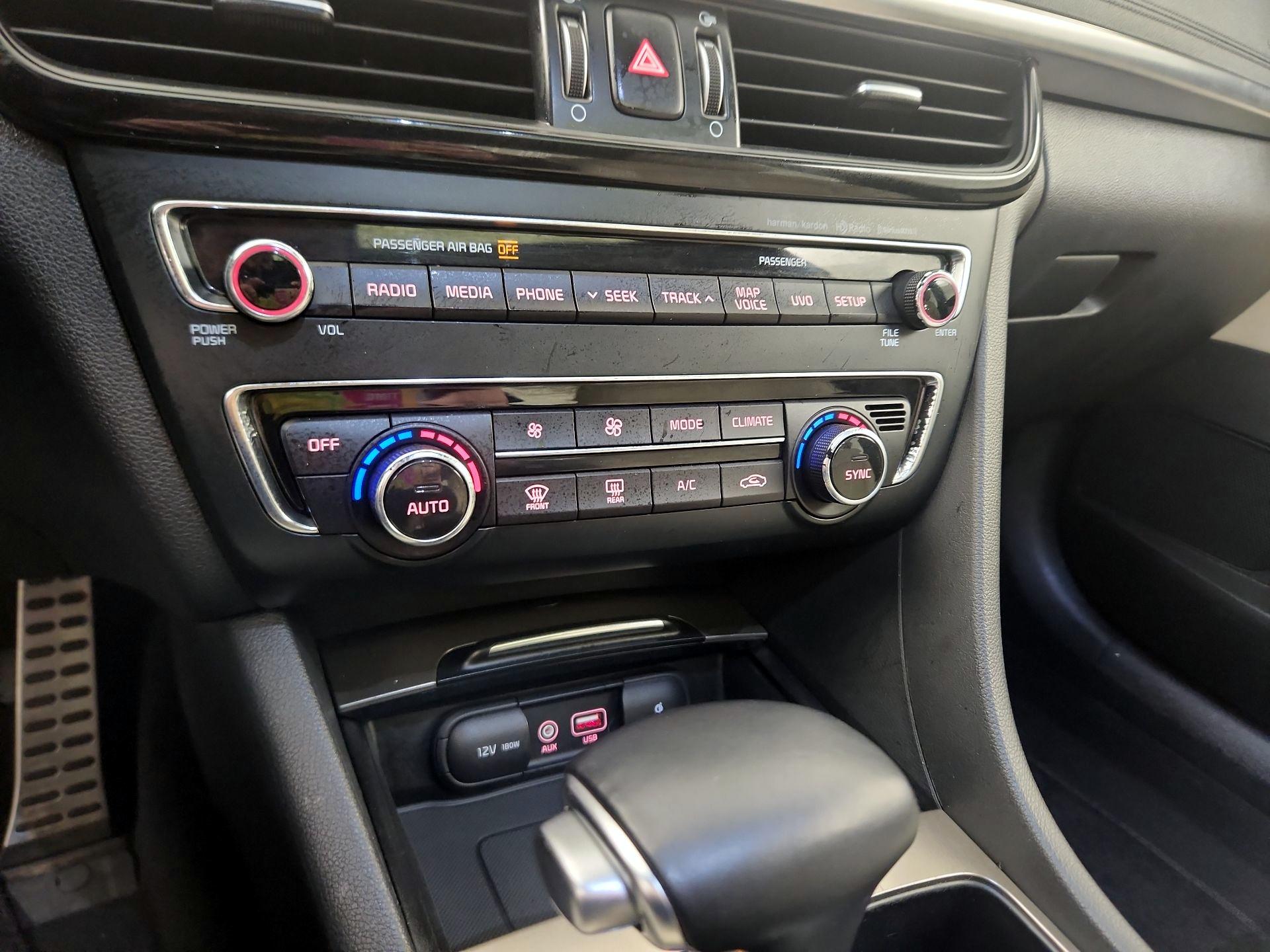 Thumbnail: 2016 Kia Optima - 15