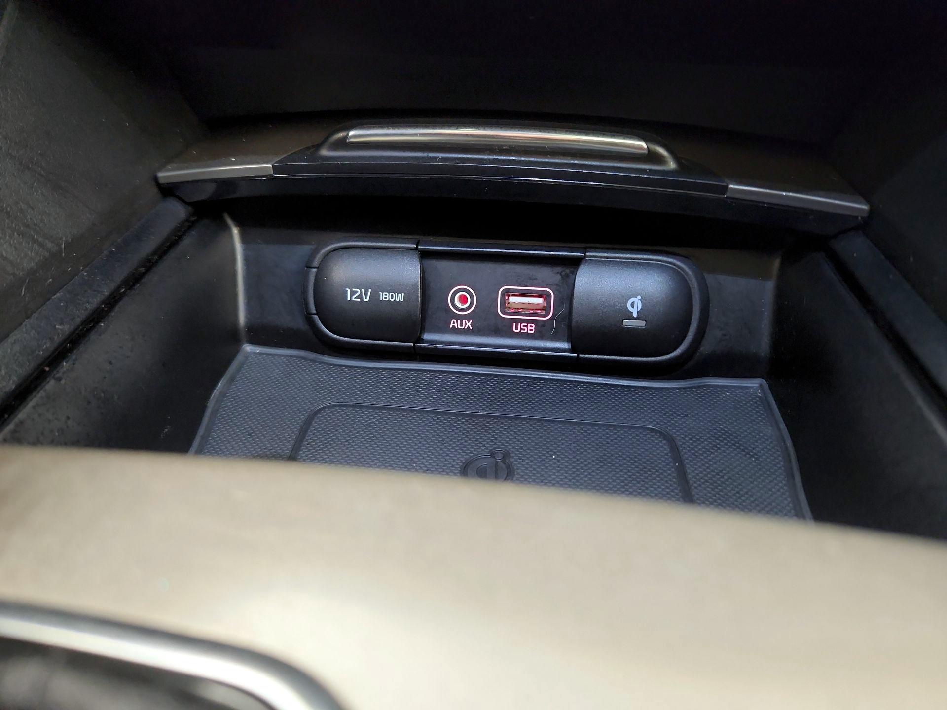 Thumbnail: 2016 Kia Optima - 17