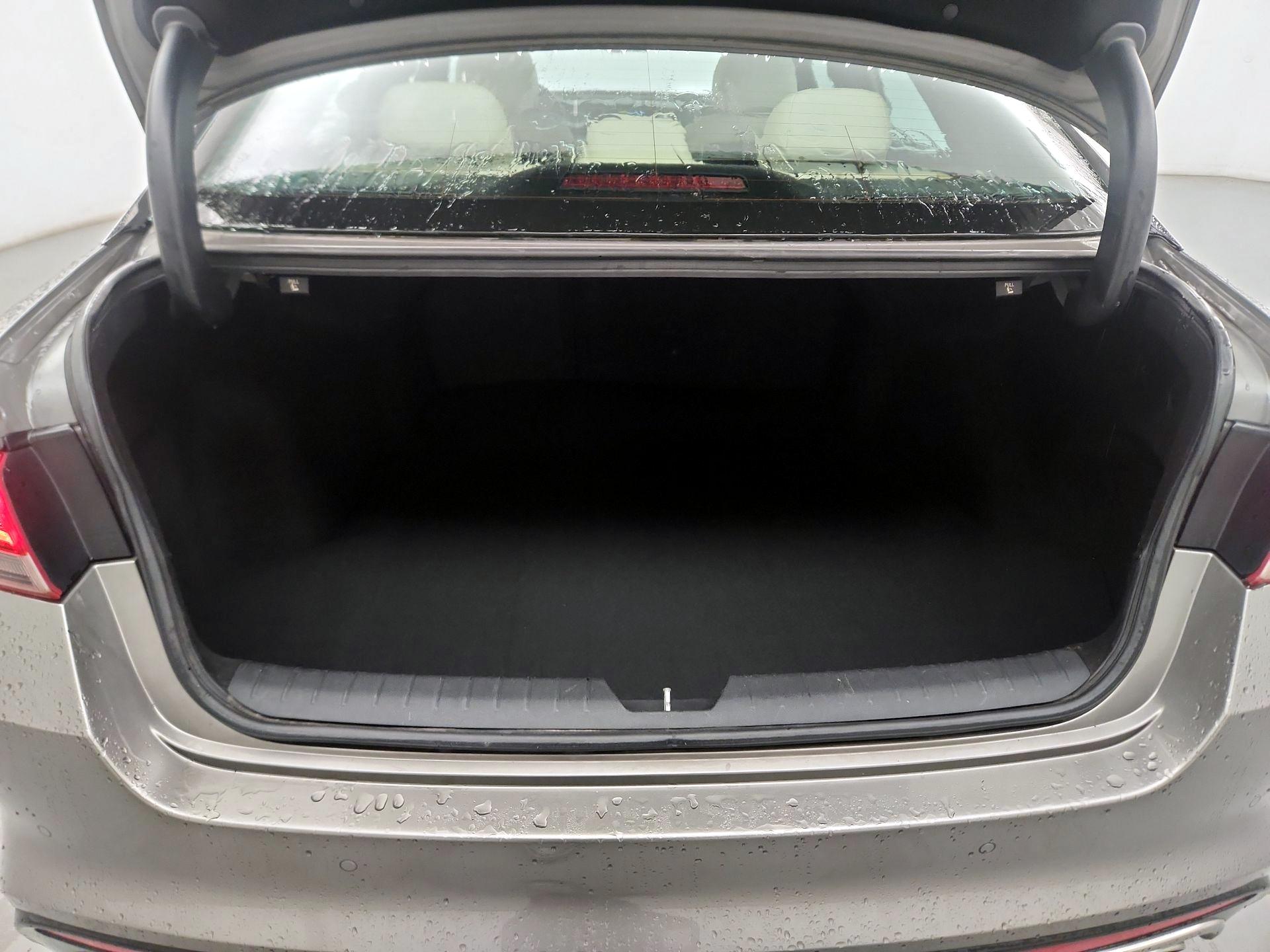 Thumbnail: 2016 Kia Optima - 20