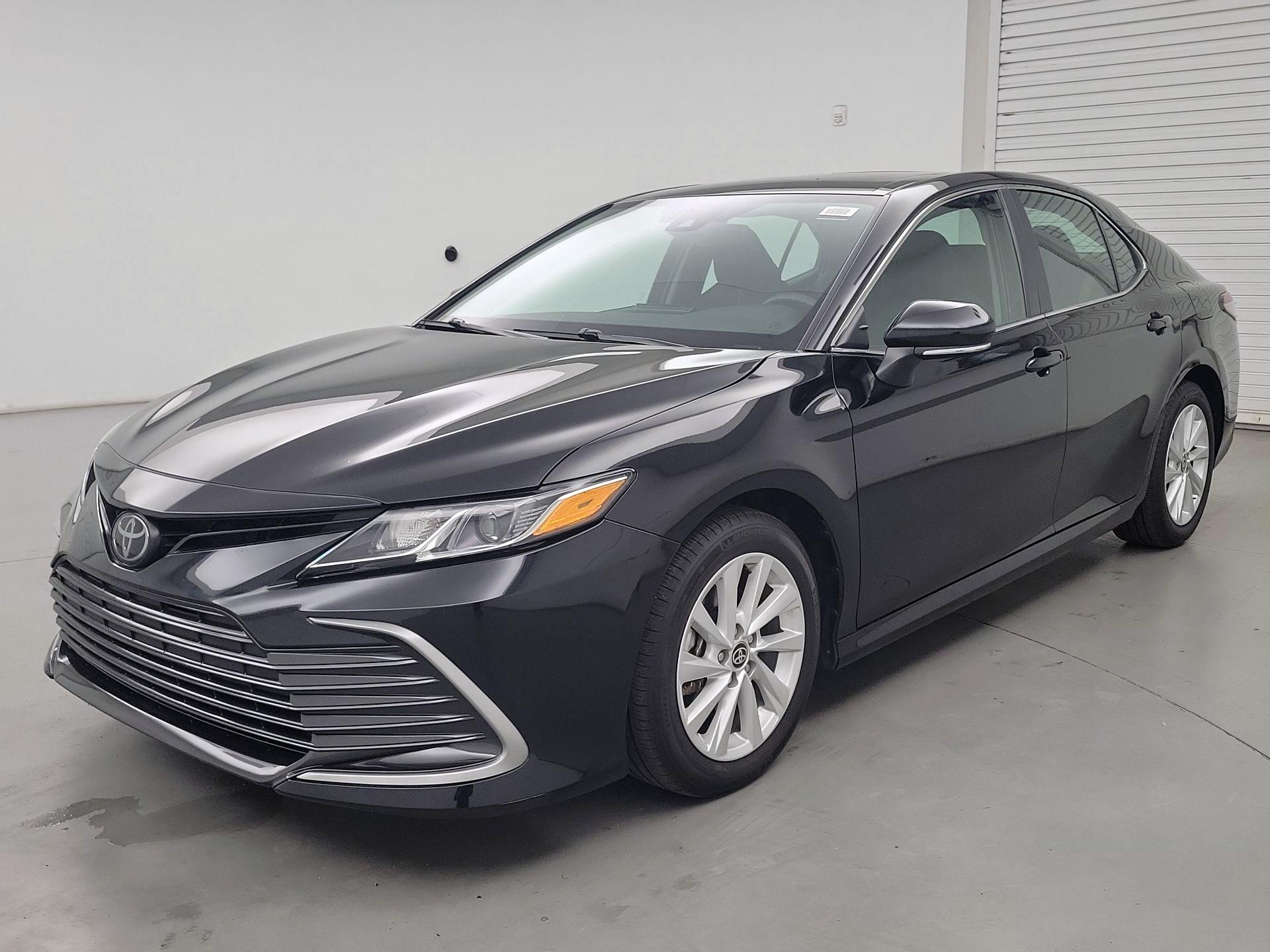 Thumbnail: 2024 Toyota Camry - 3