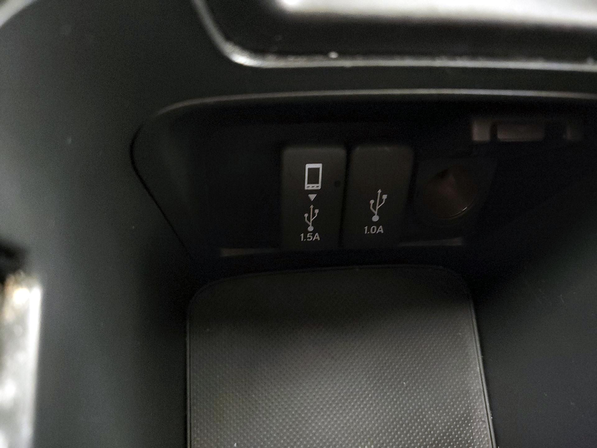 Thumbnail: 2017 Honda CR-V - 16