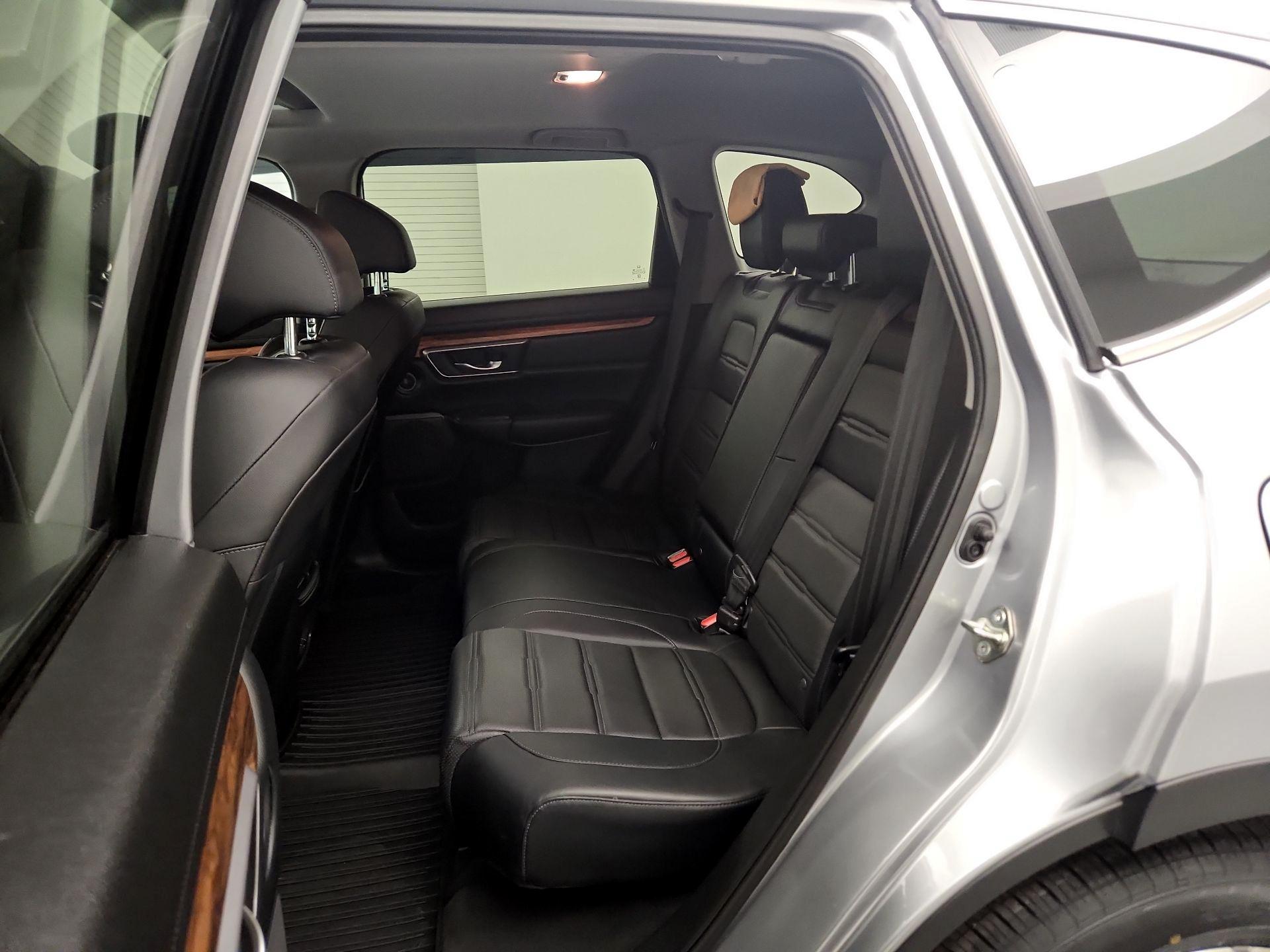 Thumbnail: 2017 Honda CR-V - 18