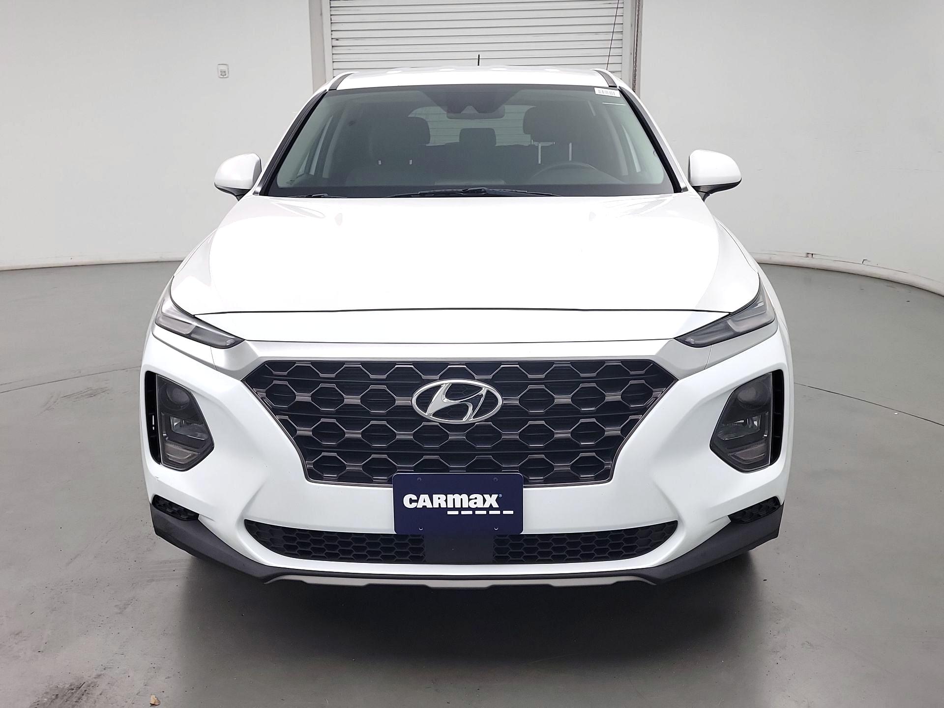 Thumbnail: 2019 Hyundai Santa Fe - 2
