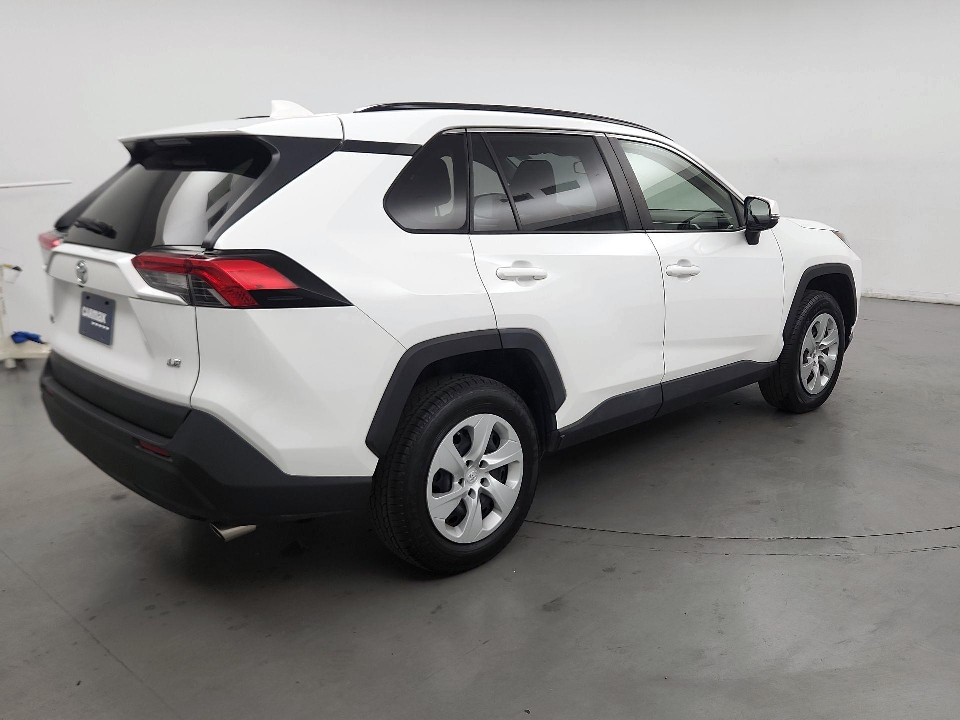 Thumbnail: 2019 Toyota RAV4 - 5