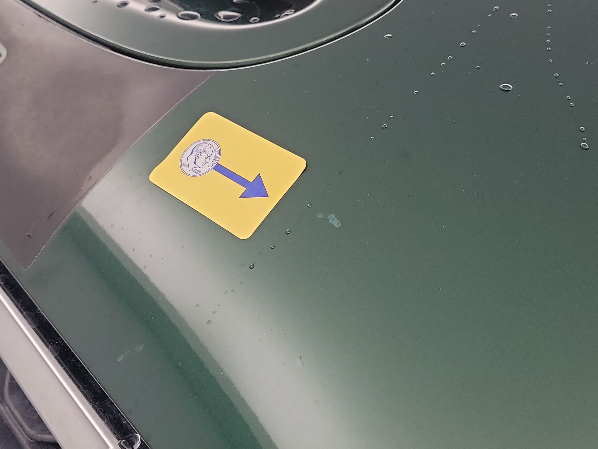 Thumbnail: 2015 MINI Cooper Hardtop - 20