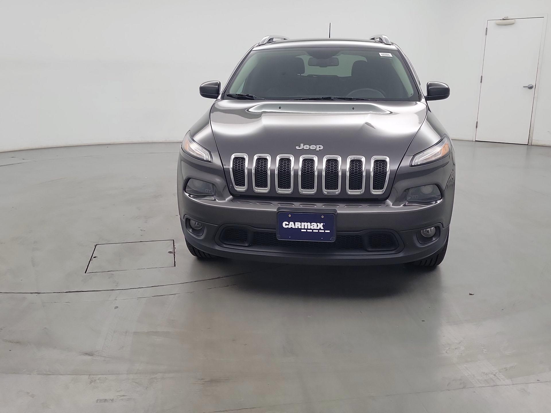 Thumbnail: 2018 Jeep Cherokee - 2