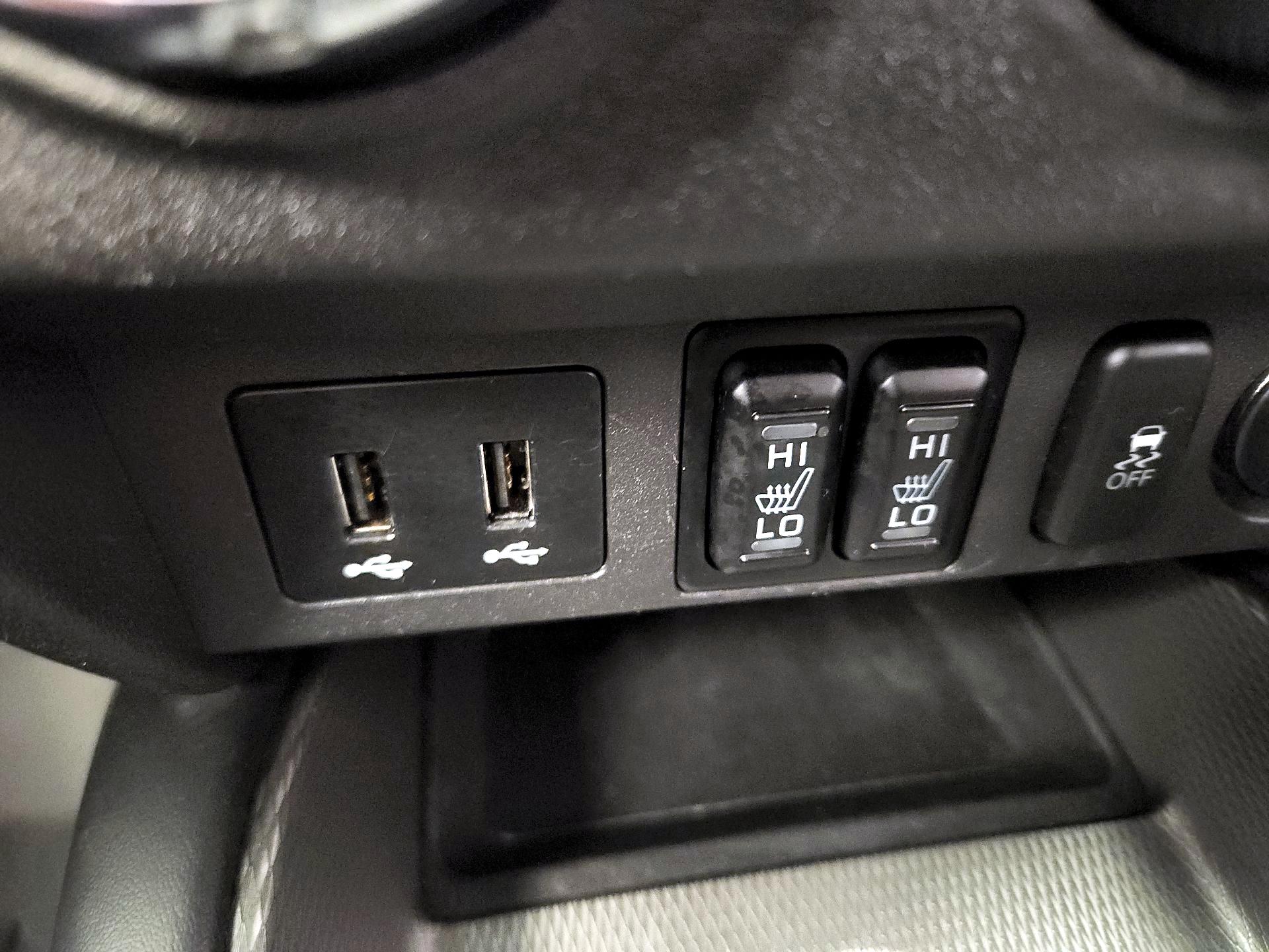 Thumbnail: 2019 Mitsubishi Outlander Sport - 15