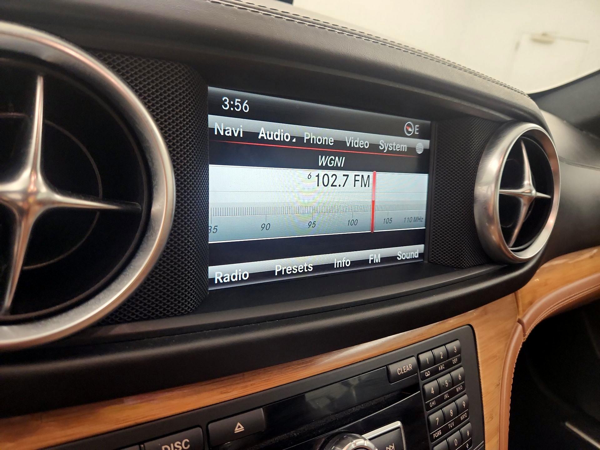 Thumbnail: 2015 Mercedes-Benz SL-Class - 14