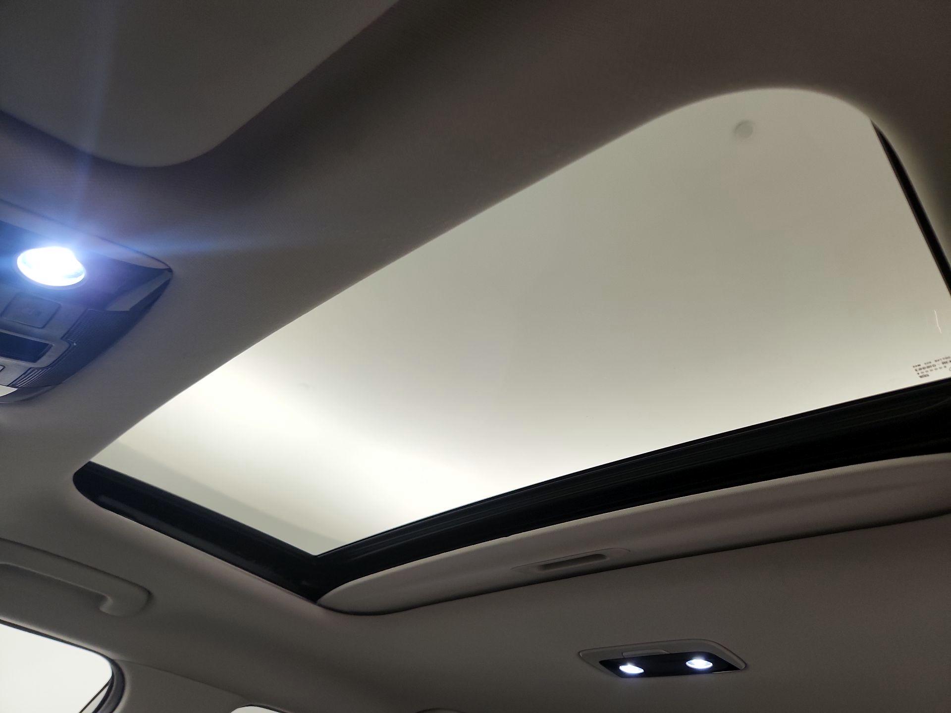 Thumbnail: 2023 Kia Seltos - 18