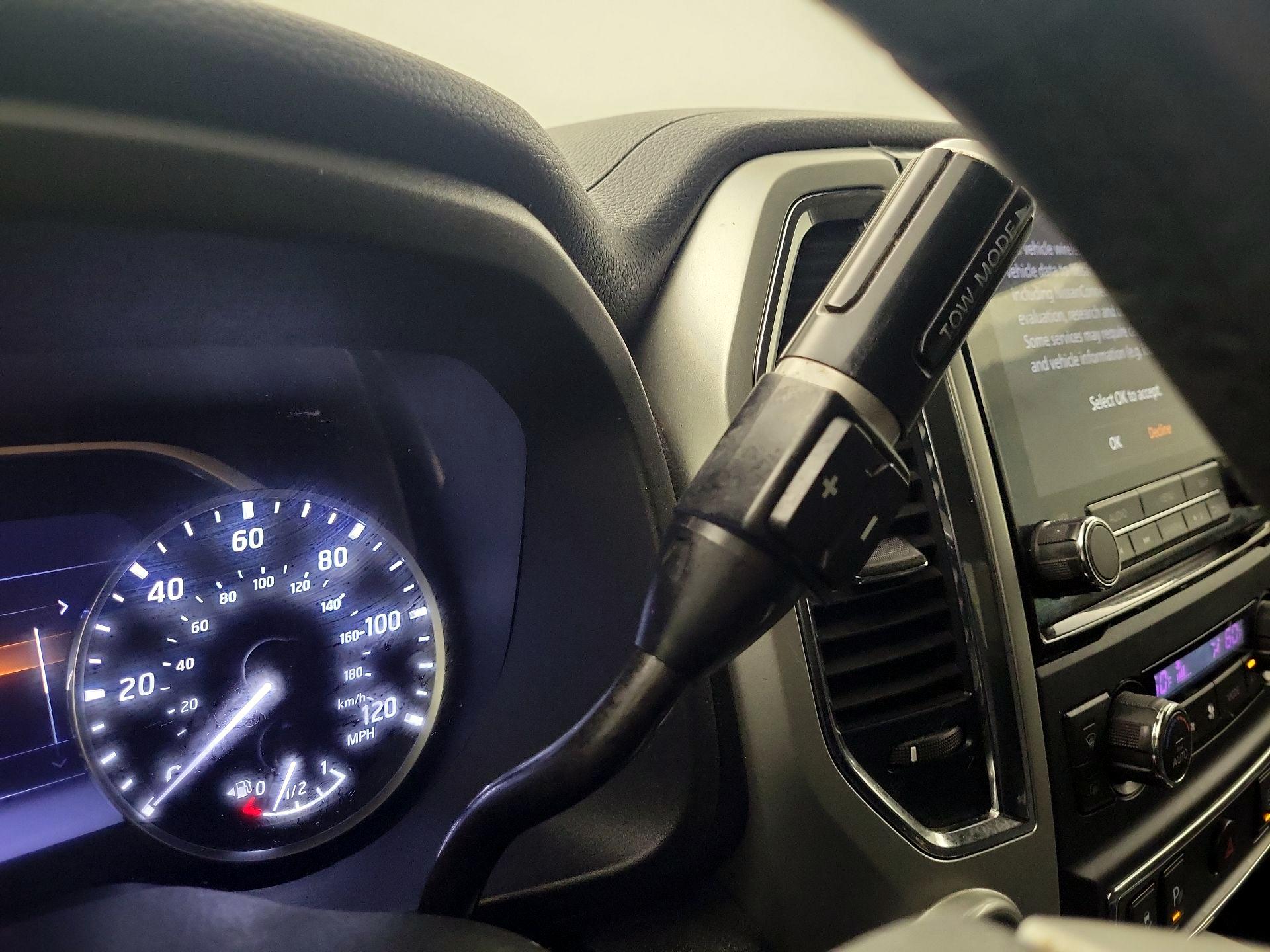 Thumbnail: 2021 Nissan Titan - 16