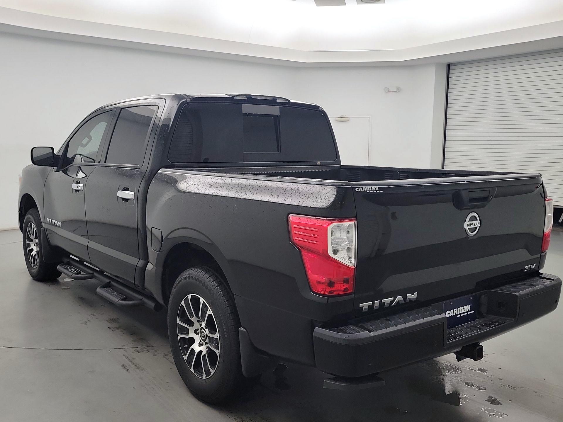 Thumbnail: 2021 Nissan Titan - 7