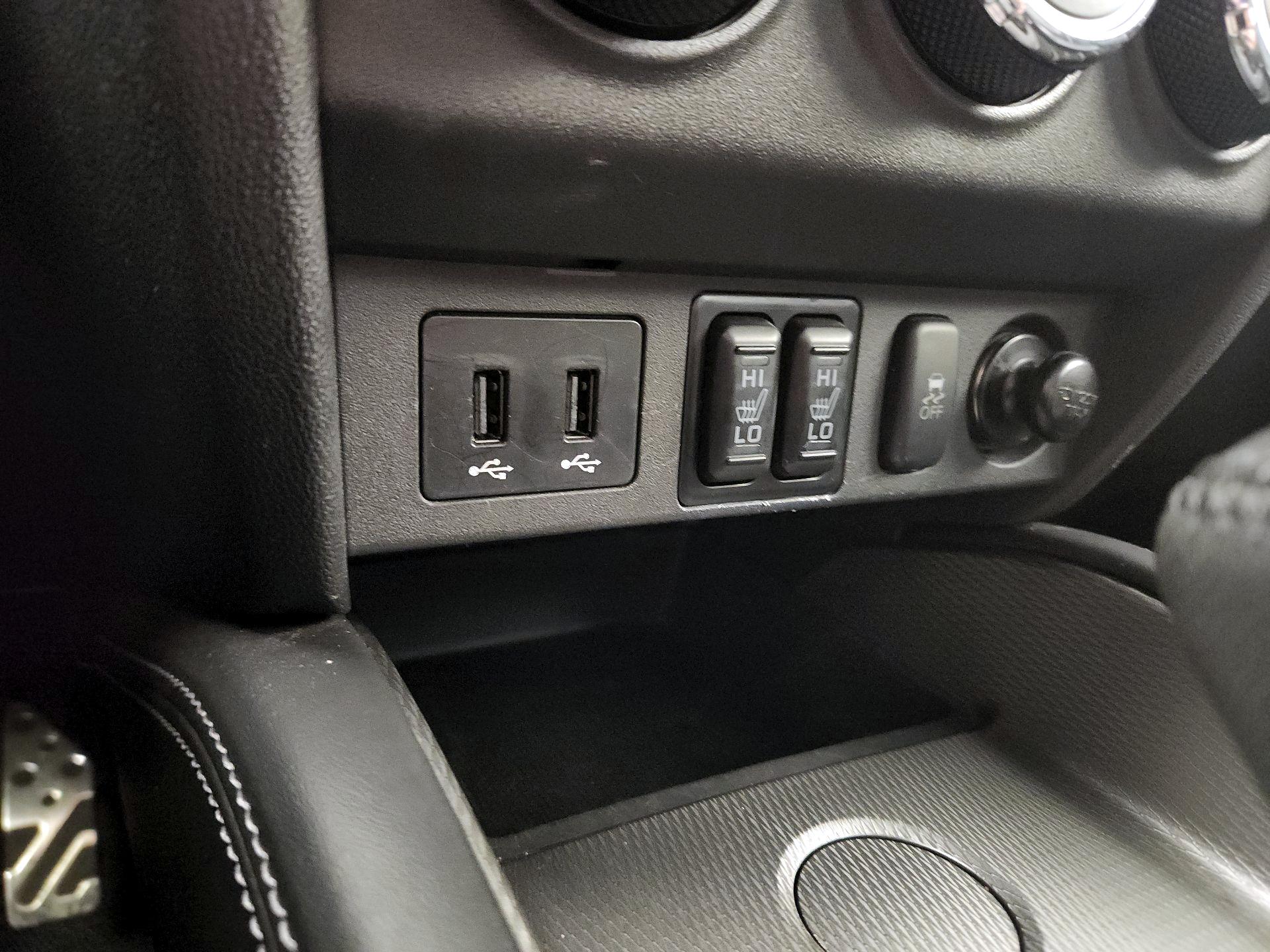 Thumbnail: 2018 Mitsubishi Outlander Sport - 16