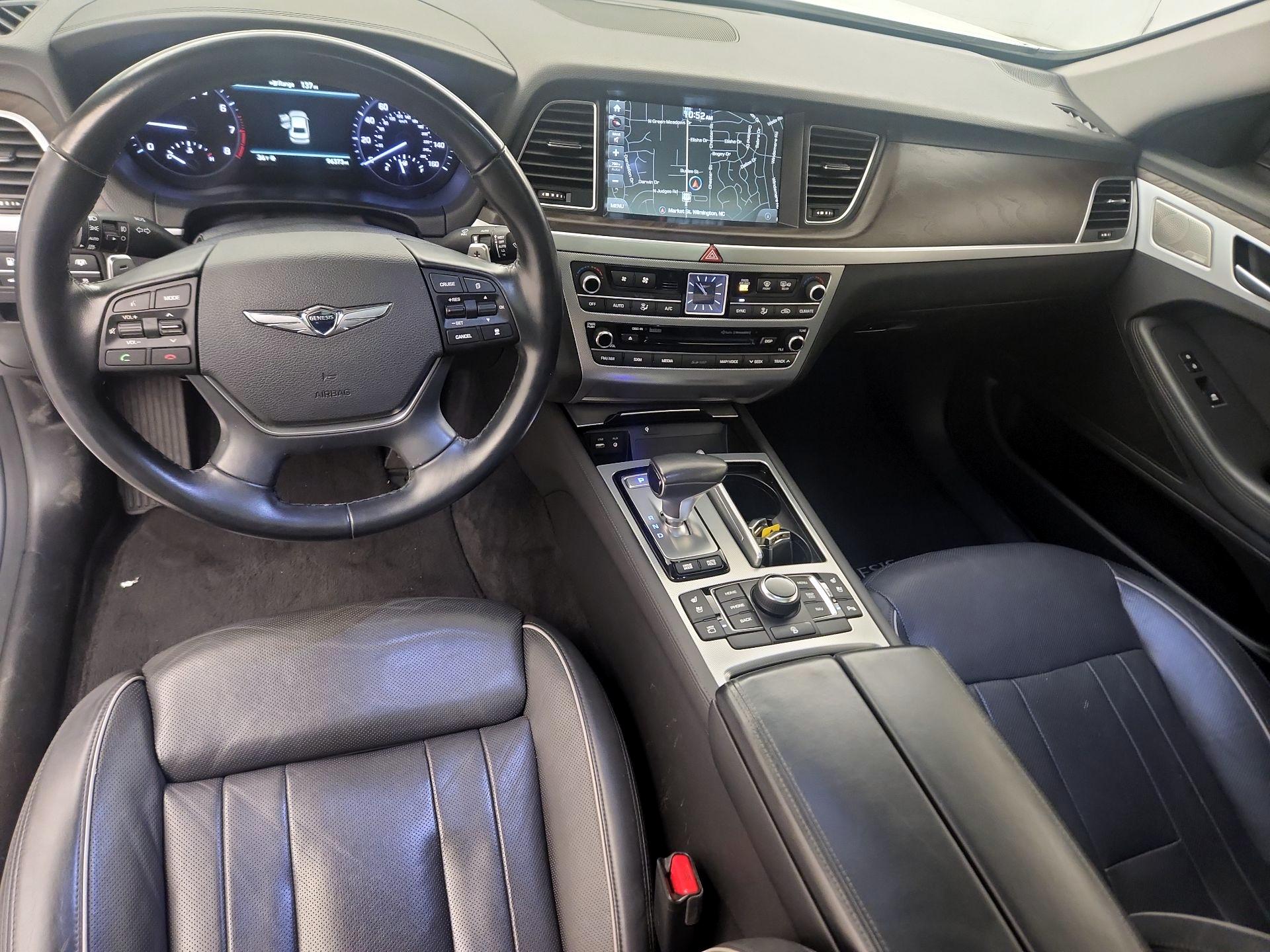 Thumbnail: 2018 Genesis G80 - 8