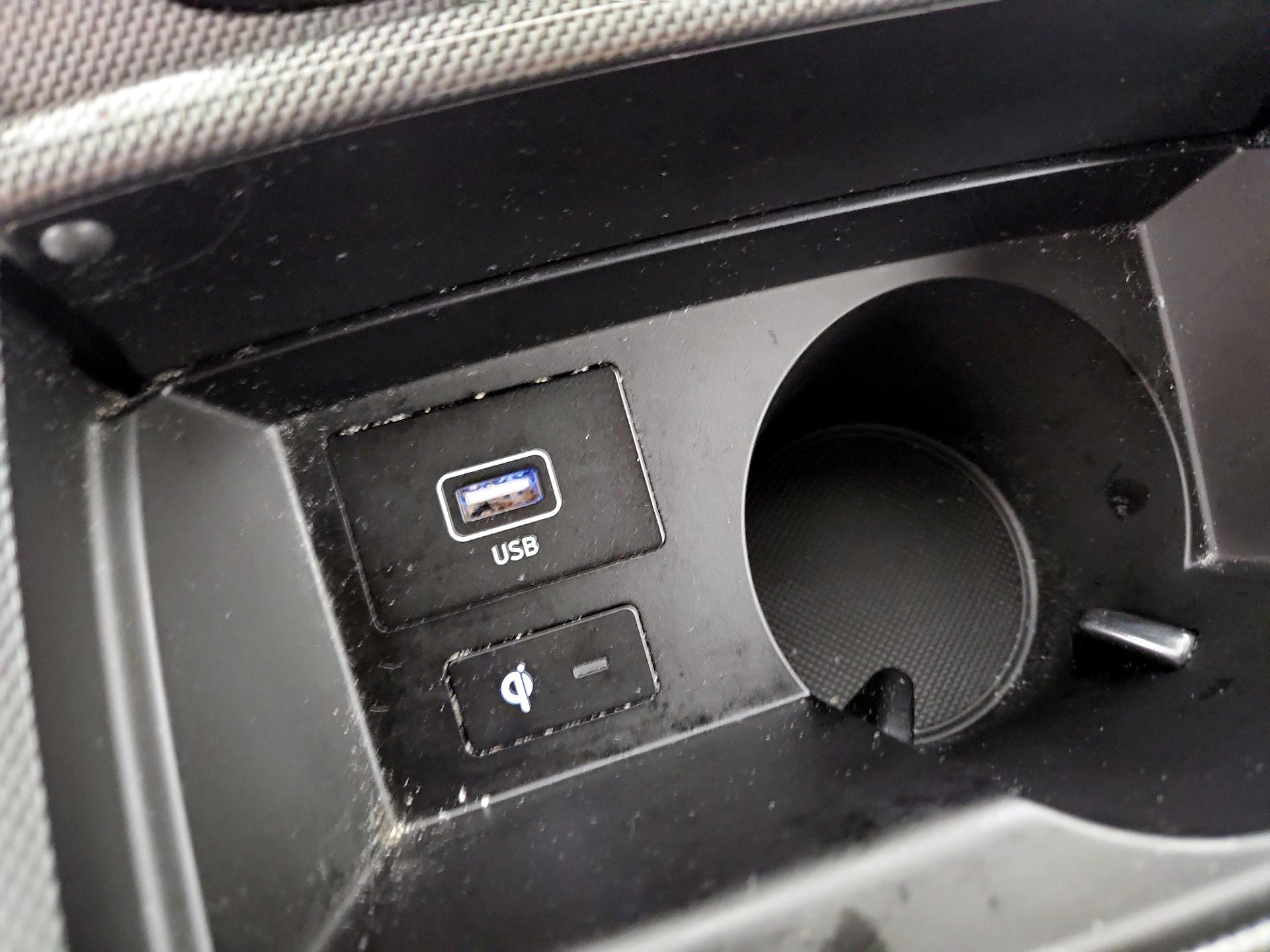 Thumbnail: 2023 Hyundai Santa Fe - 17